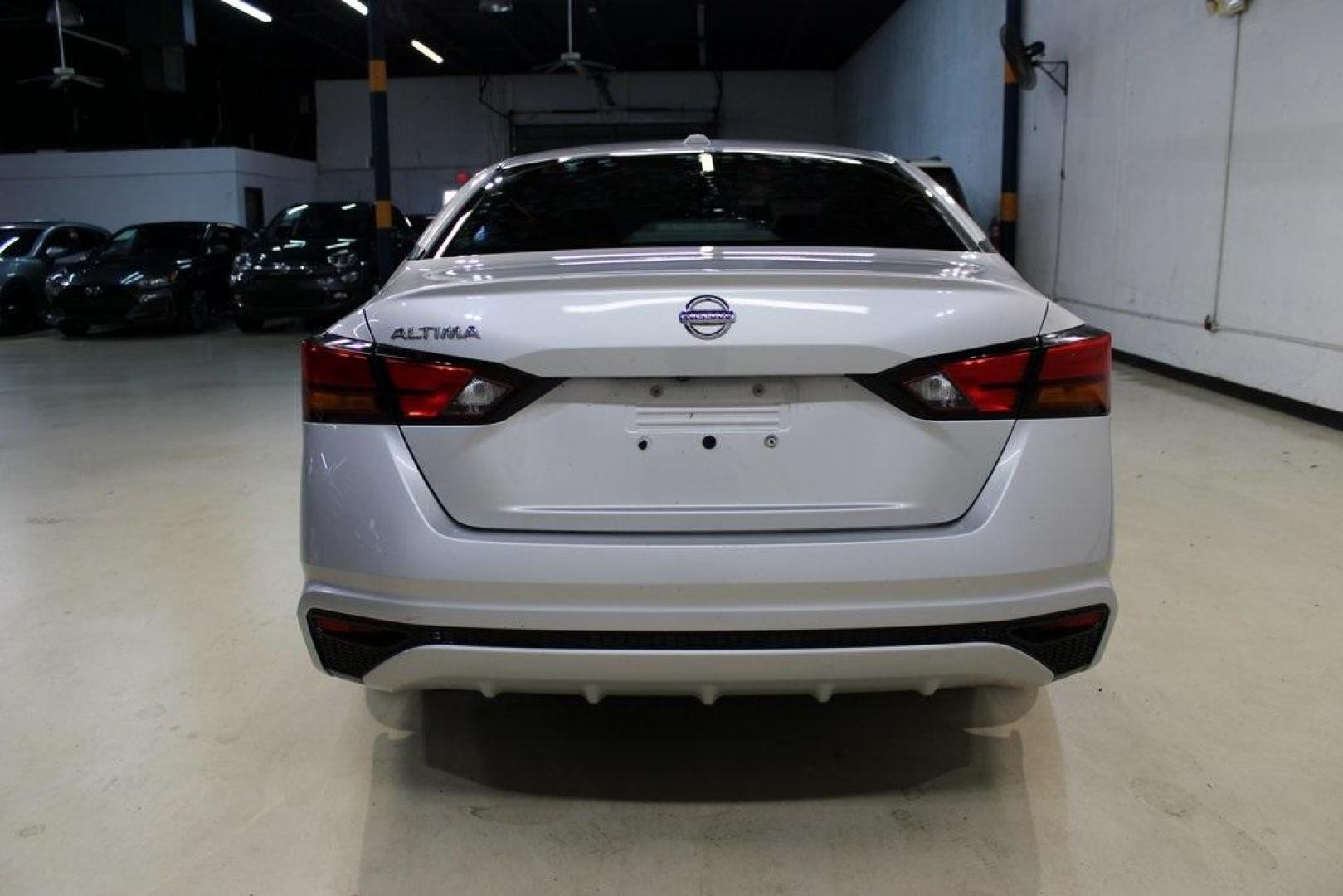 2020 Brilliant Silver Metallic /Charcoal Nissan Altima 2.5 S (1N4BL4BV0LC) with an 2.5L 4-Cylinder DOHC 16V engine, CVT transmission, located at 15300 Midway Rd., Addison, TX, 75001, (972) 702-0011, 32.958321, -96.838074 - 2020 Nissan Altima S<br>Now Available at Midway Auto Group Addison, Texas<br><br>The 2020 Nissan Altima S is a stylish, fuel-efficient midsize sedan designed to deliver a confident and comfortable driving experience. With its sleek exterior, modern tech features, and strong safety record, this Alti - Photo#7
