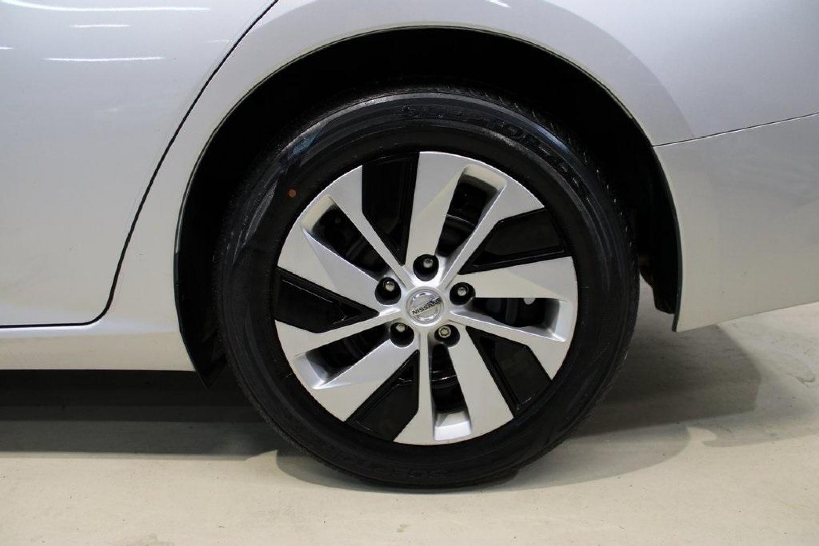 2020 Brilliant Silver Metallic /Charcoal Nissan Altima 2.5 S (1N4BL4BV0LC) with an 2.5L 4-Cylinder DOHC 16V engine, CVT transmission, located at 15300 Midway Rd., Addison, TX, 75001, (972) 702-0011, 32.958321, -96.838074 - 2020 Nissan Altima S<br>Now Available at Midway Auto Group Addison, Texas<br><br>The 2020 Nissan Altima S is a stylish, fuel-efficient midsize sedan designed to deliver a confident and comfortable driving experience. With its sleek exterior, modern tech features, and strong safety record, this Alti - Photo#9