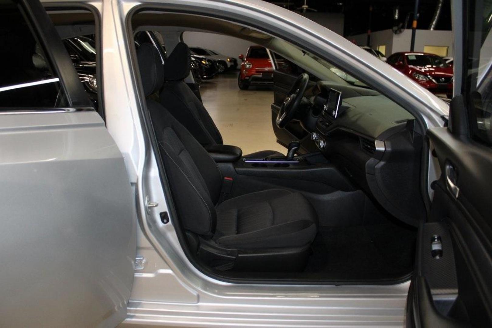 2020 Brilliant Silver Metallic /Charcoal Nissan Altima 2.5 S (1N4BL4BV0LC) with an 2.5L 4-Cylinder DOHC 16V engine, CVT transmission, located at 15300 Midway Rd., Addison, TX, 75001, (972) 702-0011, 32.958321, -96.838074 - 2020 Nissan Altima S<br>Now Available at Midway Auto Group Addison, Texas<br><br>The 2020 Nissan Altima S is a stylish, fuel-efficient midsize sedan designed to deliver a confident and comfortable driving experience. With its sleek exterior, modern tech features, and strong safety record, this Alti - Photo#14