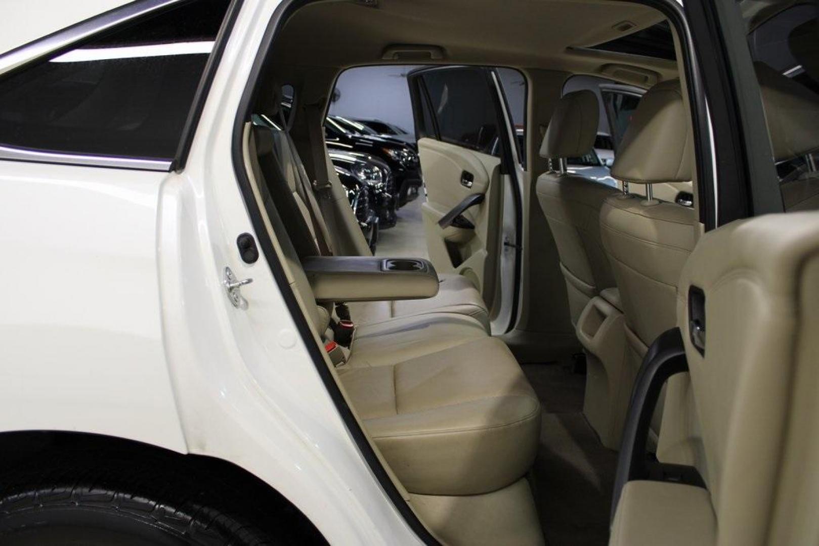 2015 White Diamond Pearl /Ebony Acura RDX Base (5J8TB4H32FL) with an 3.5L V6 SOHC i-VTEC 24V engine, Automatic transmission, located at 15300 Midway Rd., Addison, TX, 75001, (972) 702-0011, 32.958321, -96.838074 - 2015 Acura RDX w/ Technology Package<br>Now Available at Midway Auto Group Addison, Texas<br><br>Luxury, reliability, and performance come together in the 2015 Acura RDX with Technology Packagea premium compact SUV designed to elevate your driving experience. With upscale features, confident handli - Photo#13