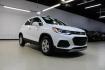 2018 Summit White /Jet Black Chevrolet Trax LT (KL7CJLSB5JB) with an ECOTEC 1.4L I4 SMPI DOHC Turbocharged VVT engine, Automatic transmission, located at 15300 Midway Rd., Addison, TX, 75001, (972) 702-0011, 32.958321, -96.838074 - 2018 Chevrolet Trax LT<br>Now Available at Midway Auto Group Addison, Texas<br><br>Compact in size but big on versatility, the 2018 Chevrolet Trax LT is a smart choice for drivers looking for efficiency, maneuverability, and modern convenience. Whether you're navigating Dallas traffic or planning a - Photo#1