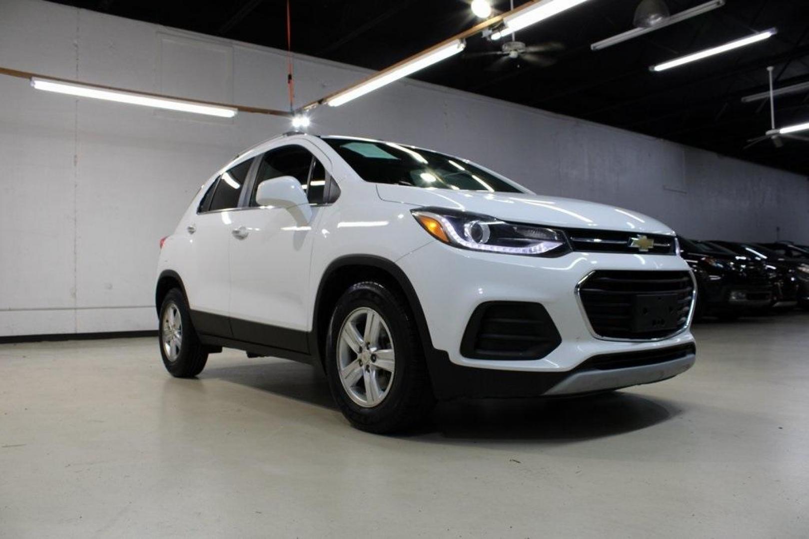 2018 Summit White /Jet Black Chevrolet Trax LT (KL7CJLSB5JB) with an ECOTEC 1.4L I4 SMPI DOHC Turbocharged VVT engine, Automatic transmission, located at 15300 Midway Rd., Addison, TX, 75001, (972) 702-0011, 32.958321, -96.838074 - 2018 Chevrolet Trax LT<br>Now Available at Midway Auto Group Addison, Texas<br><br>Compact in size but big on versatility, the 2018 Chevrolet Trax LT is a smart choice for drivers looking for efficiency, maneuverability, and modern convenience. Whether you're navigating Dallas traffic or planning a - Photo#2