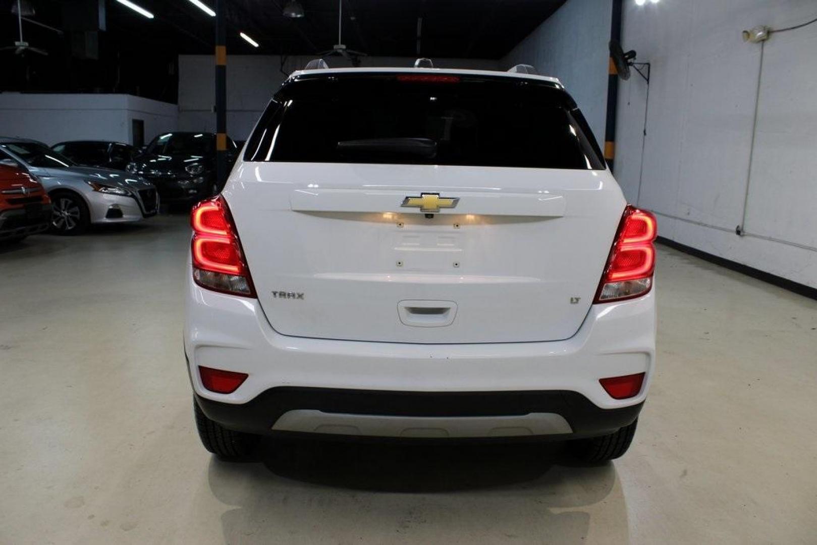 2018 Summit White /Jet Black Chevrolet Trax LT (KL7CJLSB5JB) with an ECOTEC 1.4L I4 SMPI DOHC Turbocharged VVT engine, Automatic transmission, located at 15300 Midway Rd., Addison, TX, 75001, (972) 702-0011, 32.958321, -96.838074 - 2018 Chevrolet Trax LT<br>Now Available at Midway Auto Group Addison, Texas<br><br>Compact in size but big on versatility, the 2018 Chevrolet Trax LT is a smart choice for drivers looking for efficiency, maneuverability, and modern convenience. Whether you're navigating Dallas traffic or planning a - Photo#8