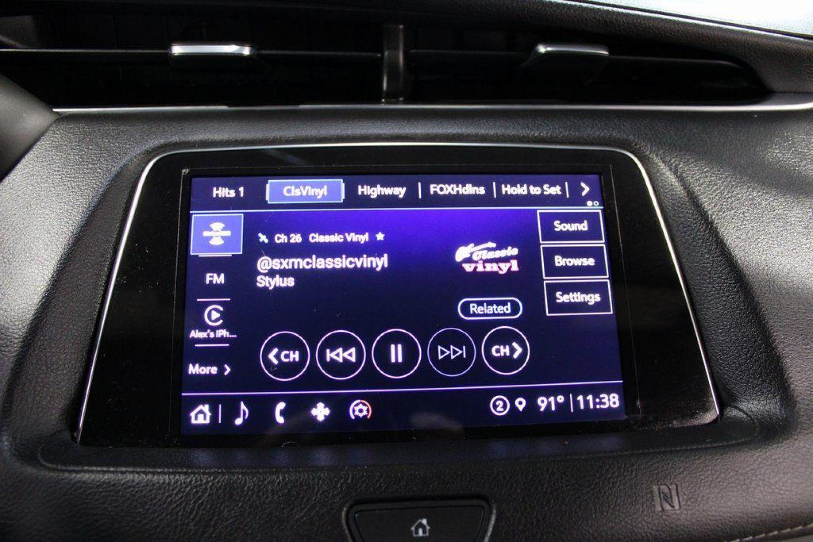 2021 Crystal White Tricoat /Black Cadillac XT4 Premium Luxury (1GYFZCR48MF) with an 2.0L I4 Turbocharged engine, Automatic transmission, located at 15300 Midway Rd., Addison, TX, 75001, (972) 702-0011, 32.958321, -96.838074 - 2021 Cadillac XT4 Premium Luxury<br>Now Available at Midway Auto Group Addison, Texas<br><br>Elevate your everyday drive with the 2021 Cadillac XT4 Premium Luxury a compact luxury SUV that blends bold styling, advanced technology, and premium comfort. With responsive performance and a refined inter - Photo#16