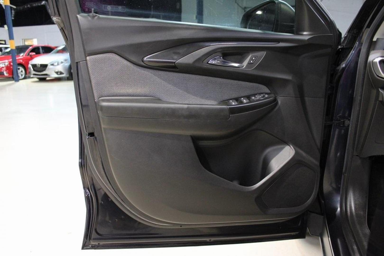 2021 Midnight Blue Metallic /Black Chevrolet TrailBlazer LS (KL79MMS28MB) with an 1.2L Ecotec Turbo DOHC DI w/VVT engine, CVT transmission, located at 15300 Midway Rd., Addison, TX, 75001, (972) 702-0011, 32.958321, -96.838074 - 2021 Chevrolet Trailblazer LT<br>Now Available at Midway Auto Group Addison, Texas<br><br>Sporty, spacious, and loaded with techthe 2021 Chevrolet Trailblazer LT is the perfect crossover for drivers who want bold styling and everyday practicality. With excellent fuel economy, intuitive safety featu - Photo#24