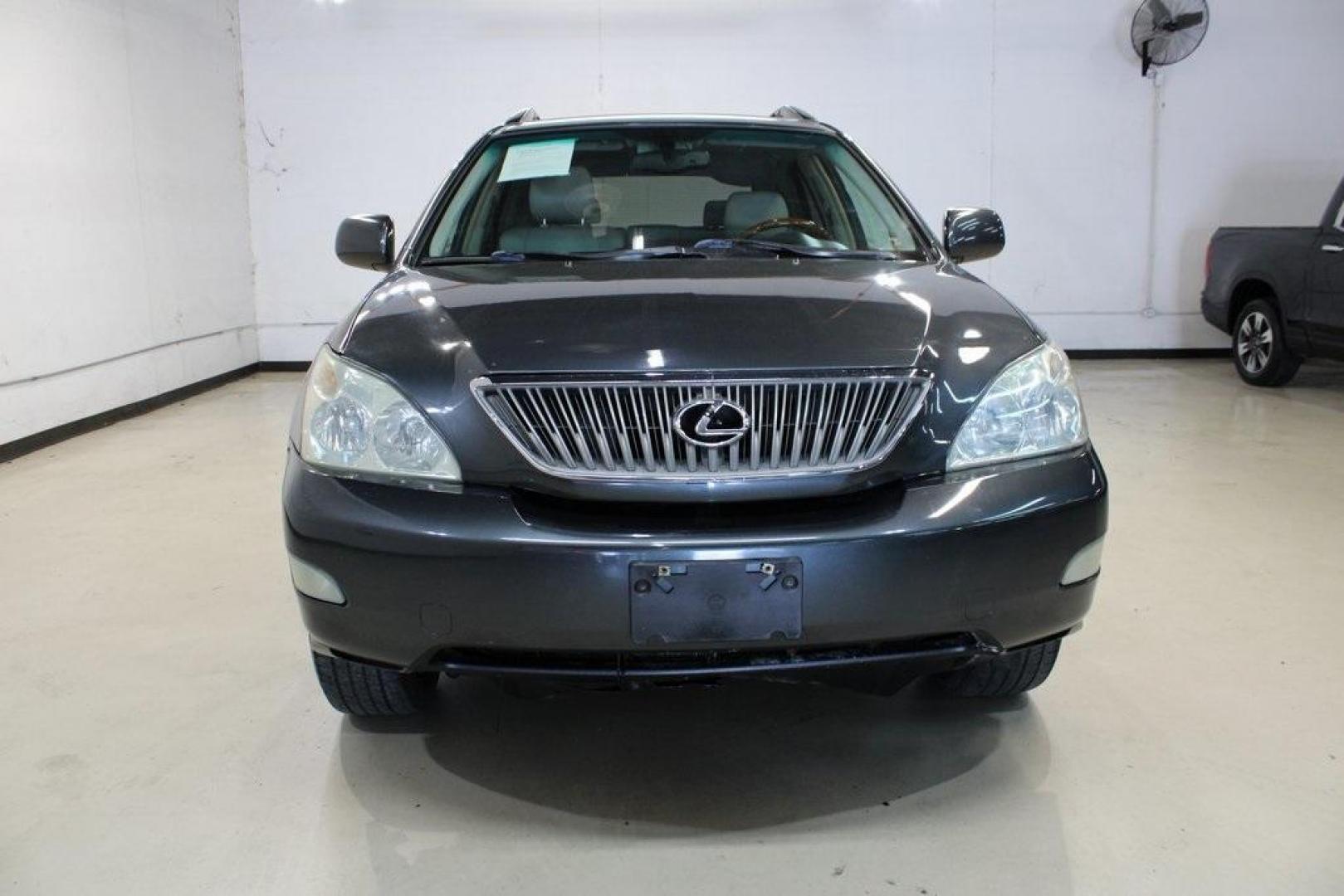 2005 Light Blue /Beige Lexus RX 330 (JTJGA31U850) with an 3.3L V6 SMPI DOHC 24V engine, Automatic transmission, located at 15300 Midway Rd., Addison, TX, 75001, (972) 702-0011, 32.958321, -96.838074 - Photo#5