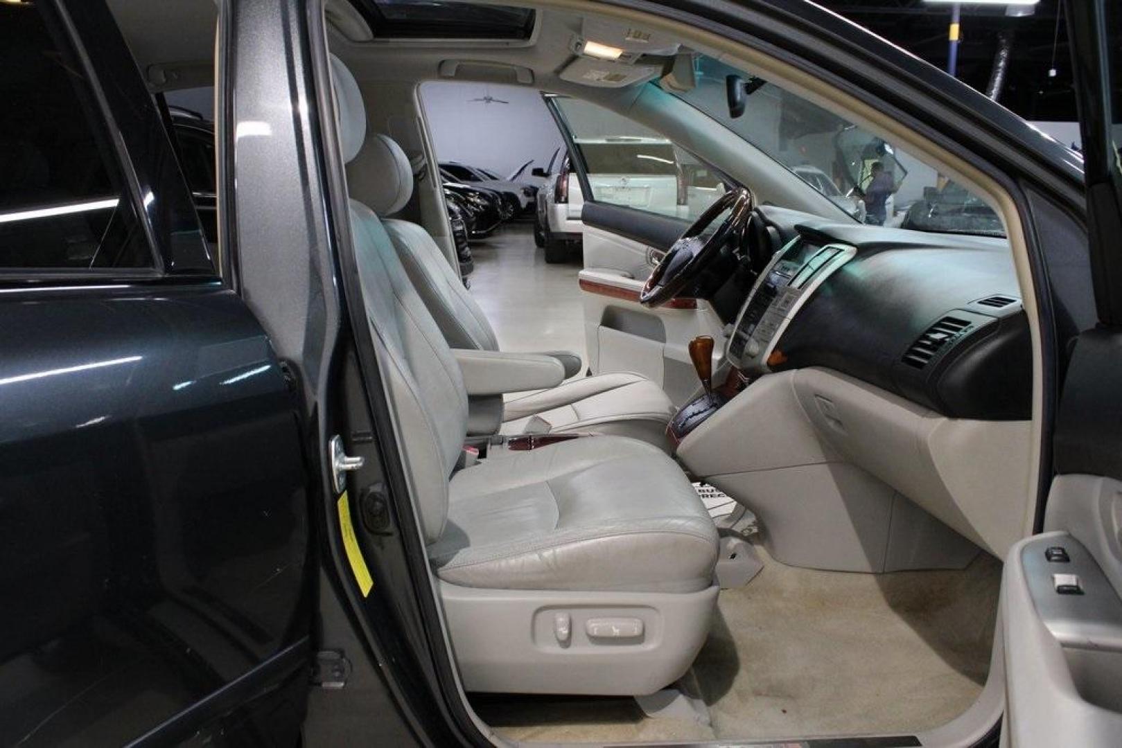 2005 Light Blue /Beige Lexus RX 330 (JTJGA31U850) with an 3.3L V6 SMPI DOHC 24V engine, Automatic transmission, located at 15300 Midway Rd., Addison, TX, 75001, (972) 702-0011, 32.958321, -96.838074 - Photo#12