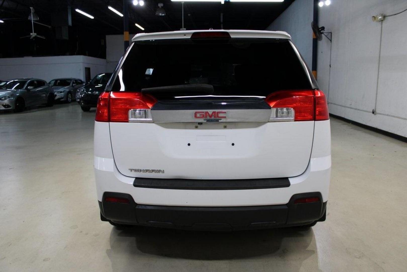 2010 Summit White /Black GMC Terrain SLE-1 (2CTALBEW6A6) with an 2.4L I4 SIDI VVT engine, Automatic transmission, located at 15300 Midway Rd., Addison, TX, 75001, (972) 702-0011, 32.958321, -96.838074 - 2010 GMC Terrain SLE-1<br>Now Available at Midway Auto Group Addison, Texas<br><br>Versatile, roomy, and built for everyday confidence this 2010 GMC Terrain SLE1 delivers rugged utility with driver friendly comfort. With a spacious cabin, solid performance, and an intuitive feature set, its an idea - Photo#7