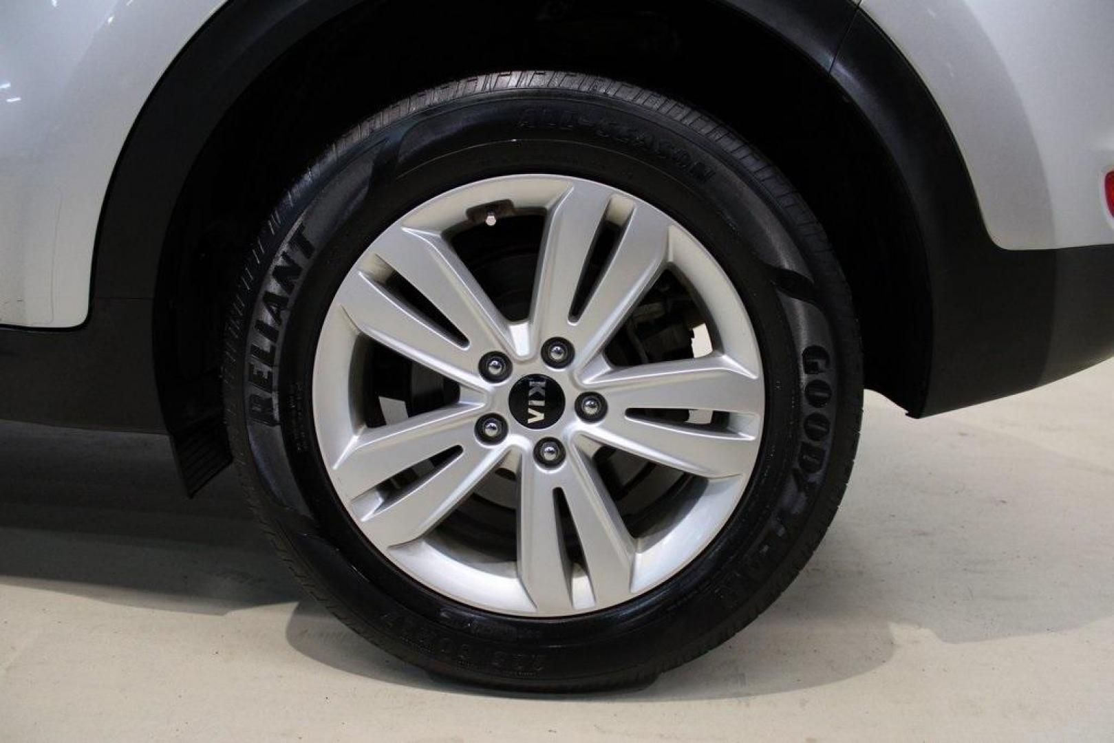 2019 Sparkling Silver /Black Kia Sportage LX (KNDPM3ACXK7) with an 2.4L I4 DGI DOHC 16V engine, Automatic transmission, located at 15300 Midway Rd., Addison, TX, 75001, (972) 702-0011, 32.958321, -96.838074 - 2019 Kia Sportage LX<br>Now Available at Midway Auto Group Addison, Texas<br><br>Reliable, modern, and built for comfort the 2019 Kia Sportage LX delivers confident performance, everyday practicality, and a suite of intuitive features. With its spacious interior and versatile capabilities, this com - Photo#10