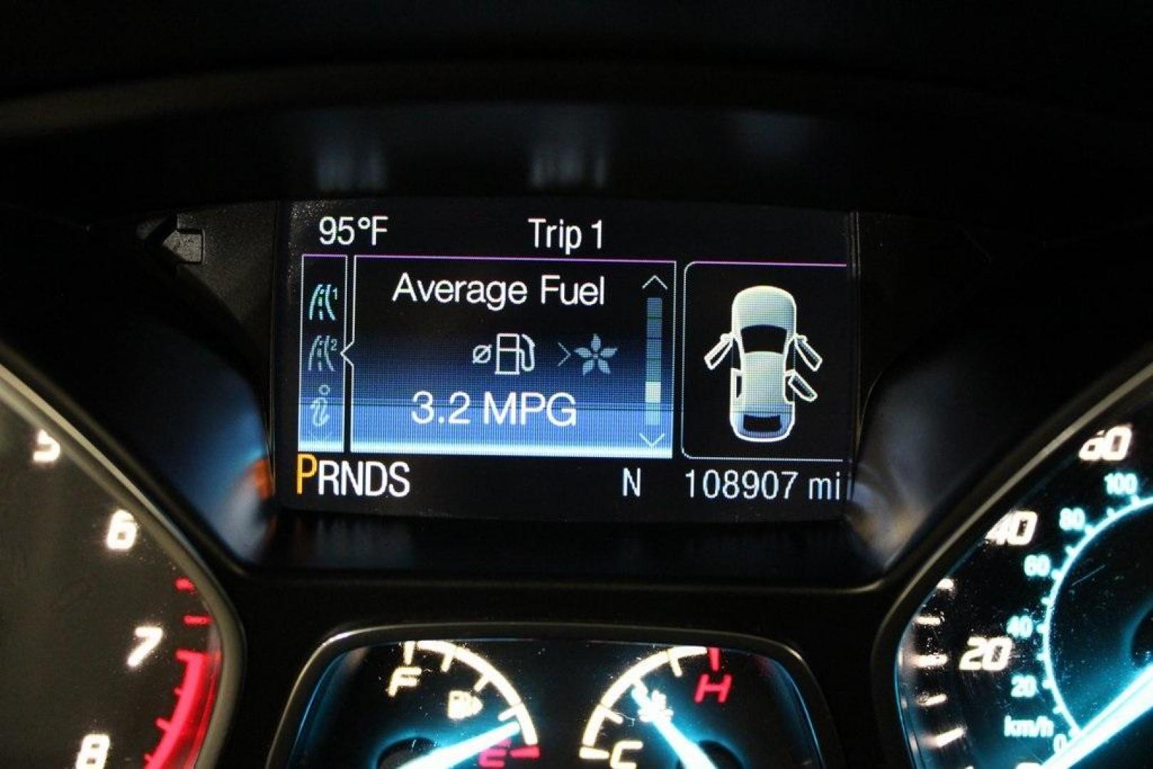 2013 Frosted Glass Metallic /Black Ford Escape SE (1FMCU9GX0DU) with an EcoBoost 1.6L I4 GTDi DOHC Turbocharged VCT engine, Automatic transmission, located at 15300 Midway Rd., Addison, TX, 75001, (972) 702-0011, 32.958321, -96.838074 - Photo#21