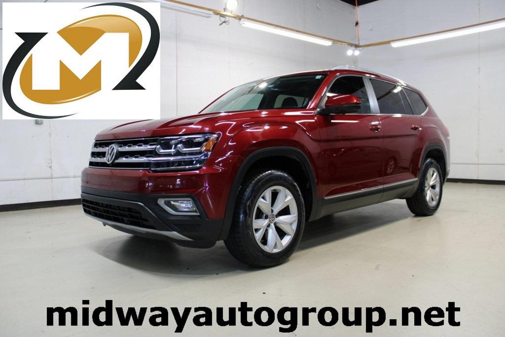 2018 Fortana Red /Titan Black Volkswagen Atlas SEL (1V2ER2CA1JC) with an 3.6L V6 engine, Automatic transmission, located at 15300 Midway Rd., Addison, TX, 75001, (972) 702-0011, 32.958321, -96.838074 - Photo#0