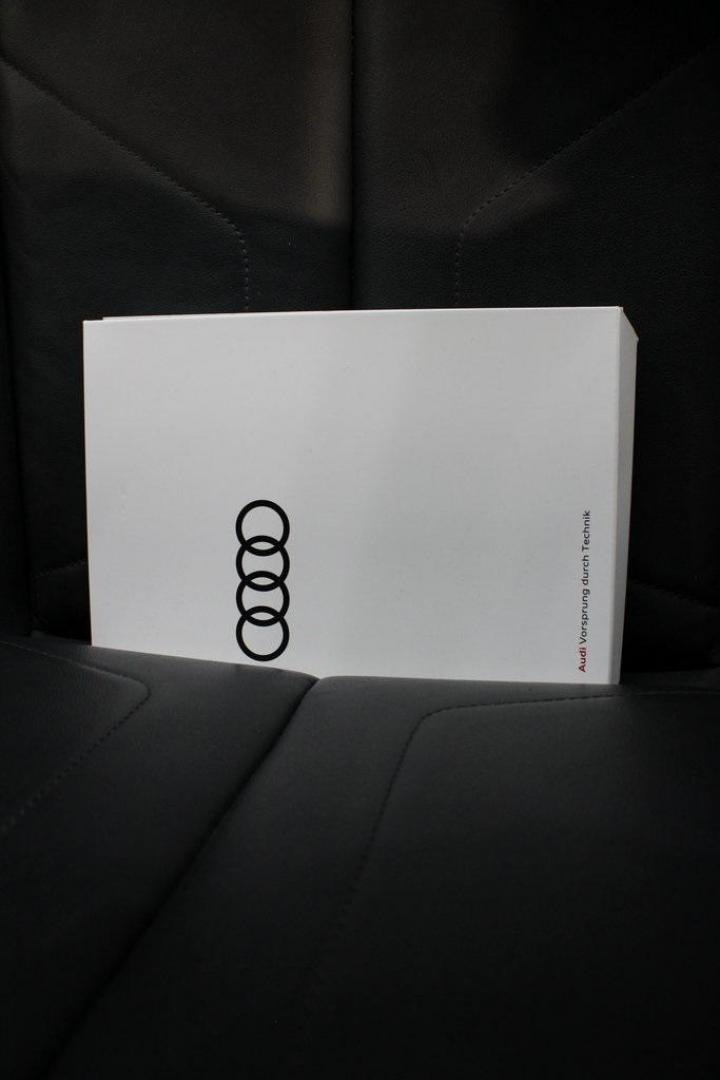 2020 Gray Metallic /Black Audi Q3 Premium S line (WA1DECF36L1) with an 2.0L 4-Cylinder TFSI engine, Automatic transmission, located at 15300 Midway Rd., Addison, TX, 75001, (972) 702-0011, 32.958321, -96.838074 - 2020 Audi Q3 Premium Plus<br>Now Available at Midway Auto Group Addison, Texas<br><br>Stylish, agile, and upscale, the 2020 Audi Q3 Premium Plus delivers the luxury of a full-size SUV in a versatile compact package. With Audis Quattro all-wheel drive, a refined interior, and a wealth of technology, - Photo#10