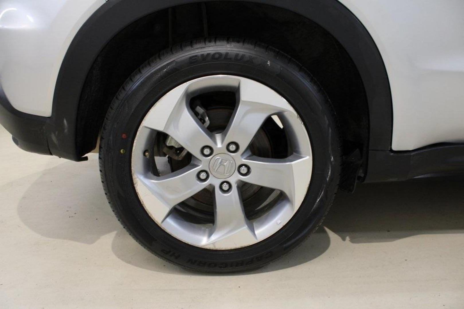 2016 Alabaster Silver Metallic Honda HR-V EX-L (3CZRU5H76GM) with an 1.8L I4 SOHC 16V i-VTEC engine, CVT transmission, located at 15300 Midway Rd., Addison, TX, 75001, (972) 702-0011, 32.958321, -96.838074 - Photo#8