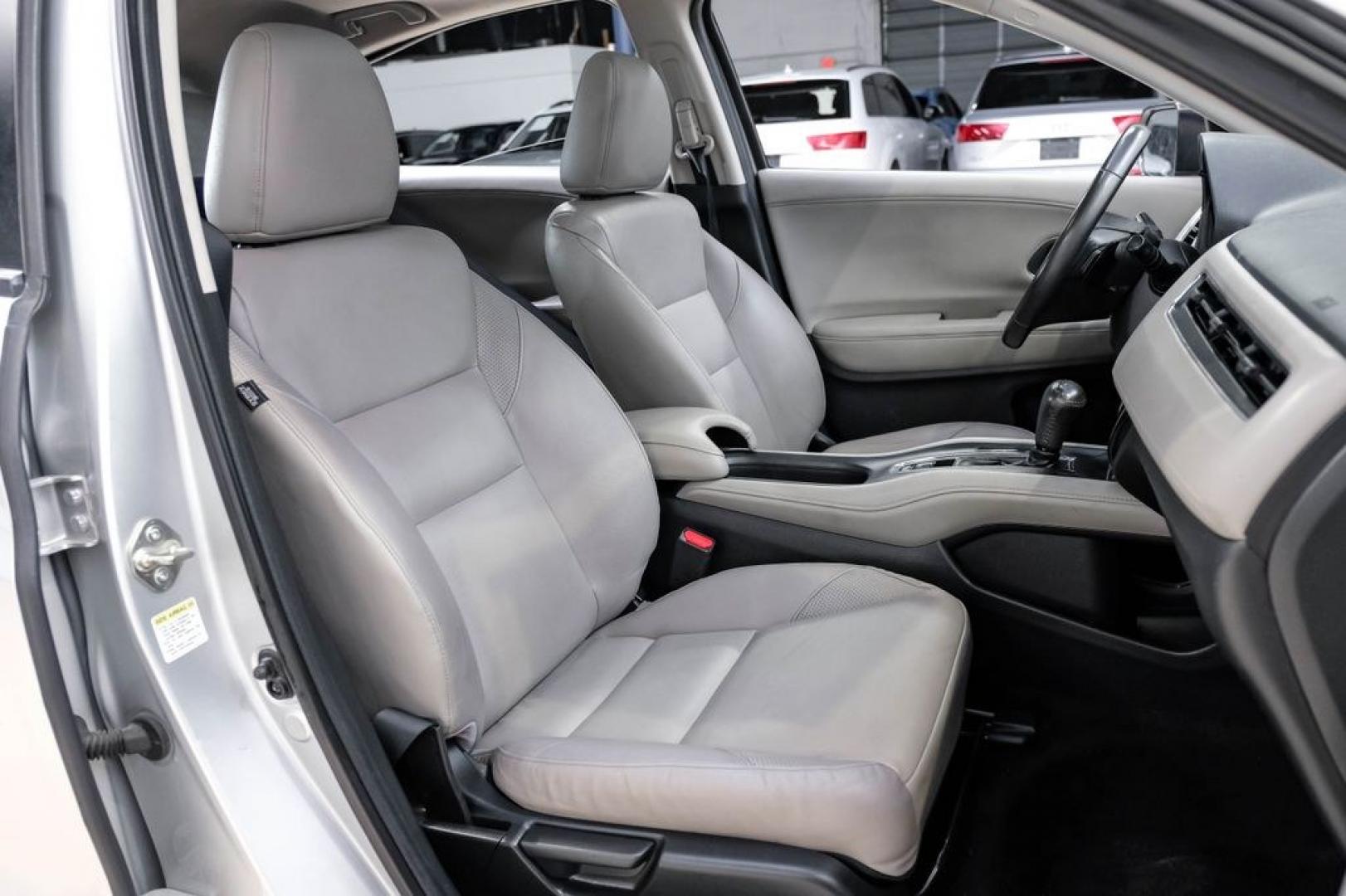 2016 Alabaster Silver Metallic /Black Honda HR-V EX-L (3CZRU5H76GM) with an 1.8L I4 SOHC 16V i-VTEC engine, CVT transmission, located at 15300 Midway Rd., Addison, TX, 75001, (972) 702-0011, 32.958321, -96.838074 - Photo#28