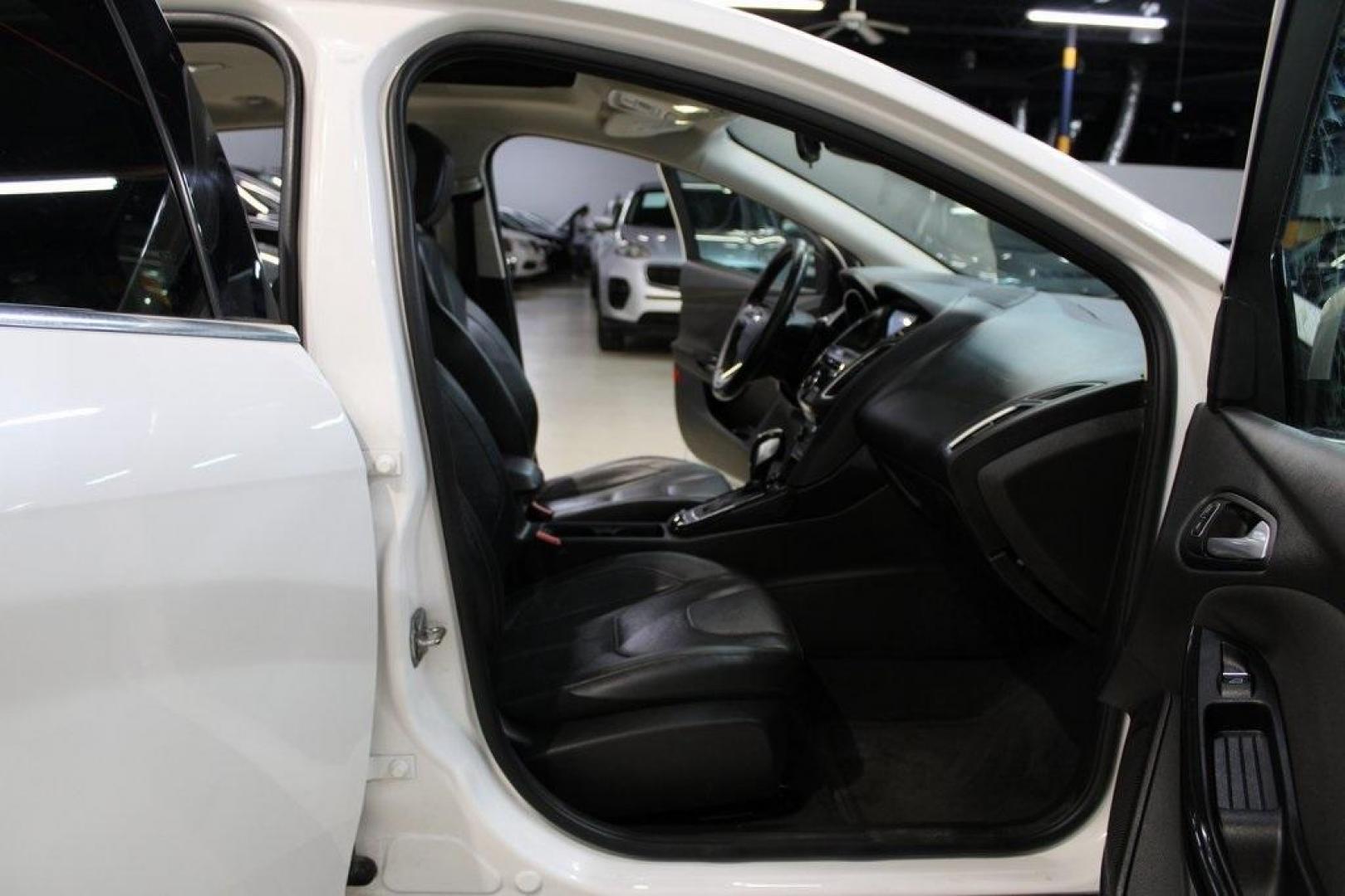 2017 White Platinum Clearcoat Metallic /Black Ford Focus Titanium (1FADP3N23HL) with an 2.0L I4 GDI Ti-VCT Flex Fuel engine, Automatic transmission, located at 15300 Midway Rd., Addison, TX, 75001, (972) 702-0011, 32.958321, -96.838074 - Photo#15