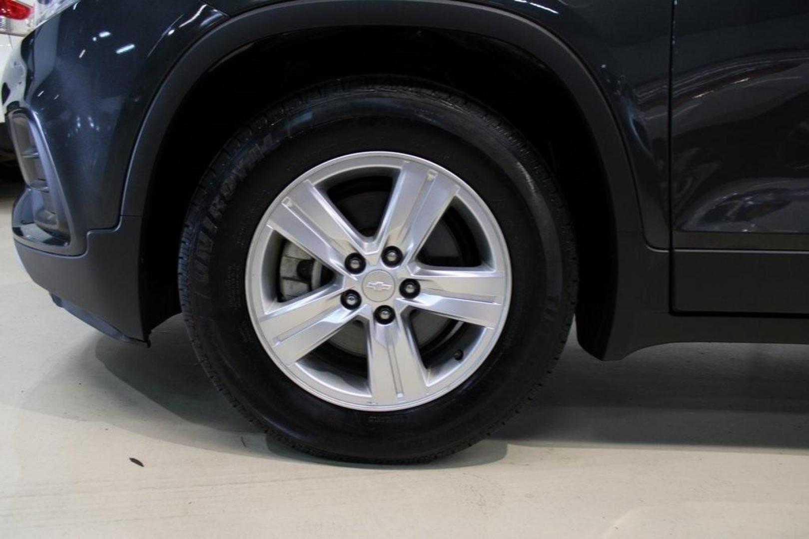 2017 Nightfall Gray Metallic /Jet Black Chevrolet Trax LT (3GNCJLSB3HL) with an ECOTEC 1.4L I4 SMPI DOHC Turbocharged VVT engine, Automatic transmission, located at 15300 Midway Rd., Addison, TX, 75001, (972) 702-0011, 32.958321, -96.838074 - 2017 Chevrolet Trax LT<br>Now Available at Midway Auto Group, Addison, Texas<br><br>Compact, versatile, and city-friendly, the 2017 Chevrolet Trax LT is designed for drivers who want SUV utility in an agile, fuel-efficient package. With its modern tech, comfortable interior, and confident performanc - Photo#8