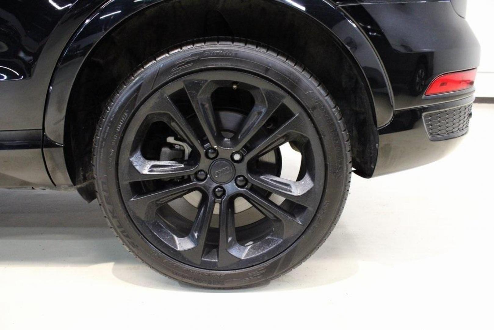 2016 Brilliant Black /Black Audi Q3 2.0T Prestige (WA1FFCFS4GR) with an 2.0L 4-Cylinder TFSI engine, Automatic transmission, located at 15300 Midway Rd., Addison, TX, 75001, (972) 702-0011, 32.958321, -96.838074 - HOME OF THE NO HAGGLE PRICE - WHOLESALE PRICES TO THE PUBLIC!!<br><br>Brilliant Black 2016 Audi Q3 2.0T Prestige<br><br>20/29 City/Highway MPG<br><br>Awards:<br> * JD Power Initial Quality Study (IQS), Vehicle Dependability Study * JD Power Initial Quality Study (IQS), Vehicle Dependability Study - Photo#9