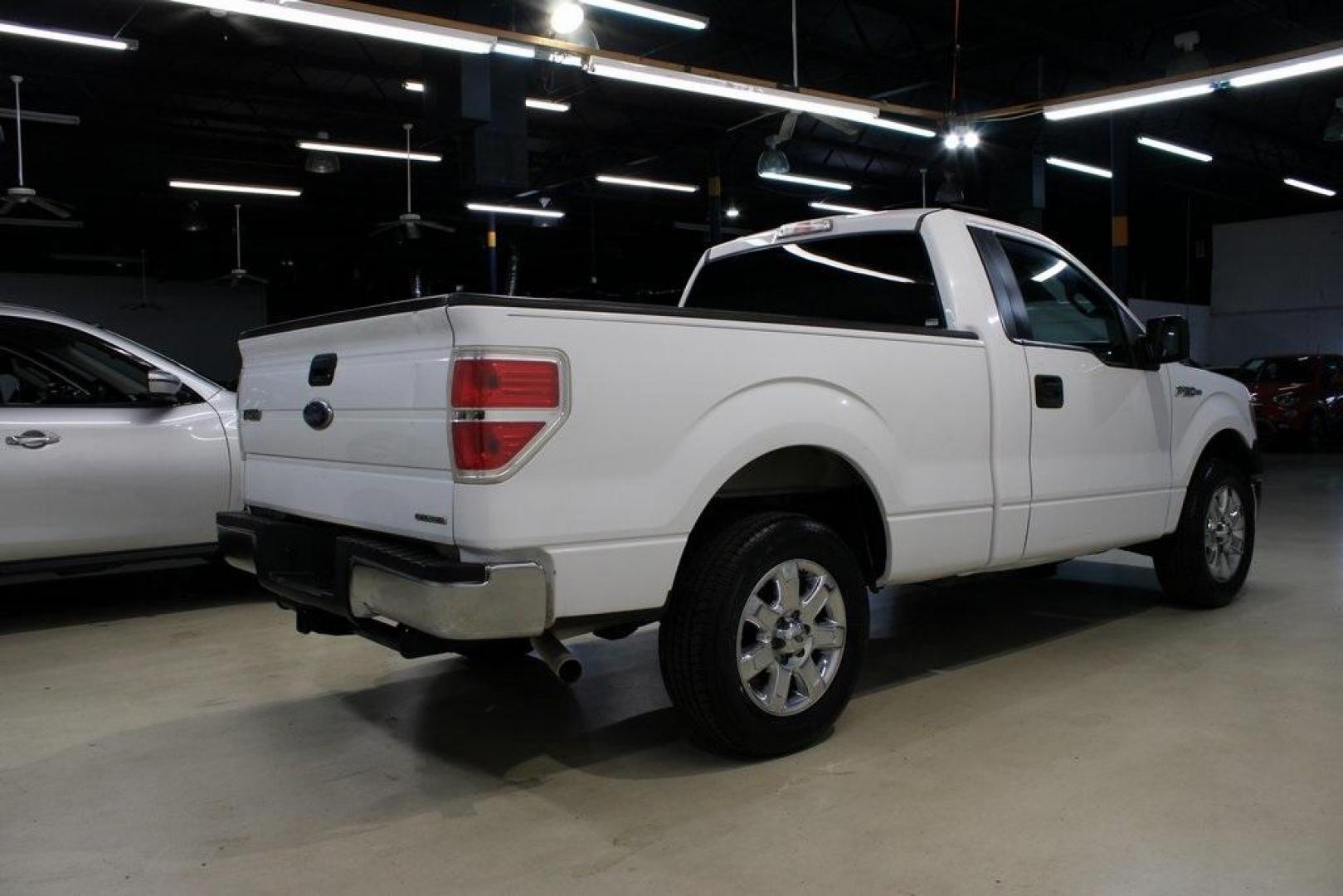 2014 Oxford White /Steel Gray Ford F-150 XL (1FTMF1CM4EK) with an 3.7L V6 FFV engine, Automatic transmission, located at 15300 Midway Rd., Addison, TX, 75001, (972) 702-0011, 32.958321, -96.838074 - Photo#2