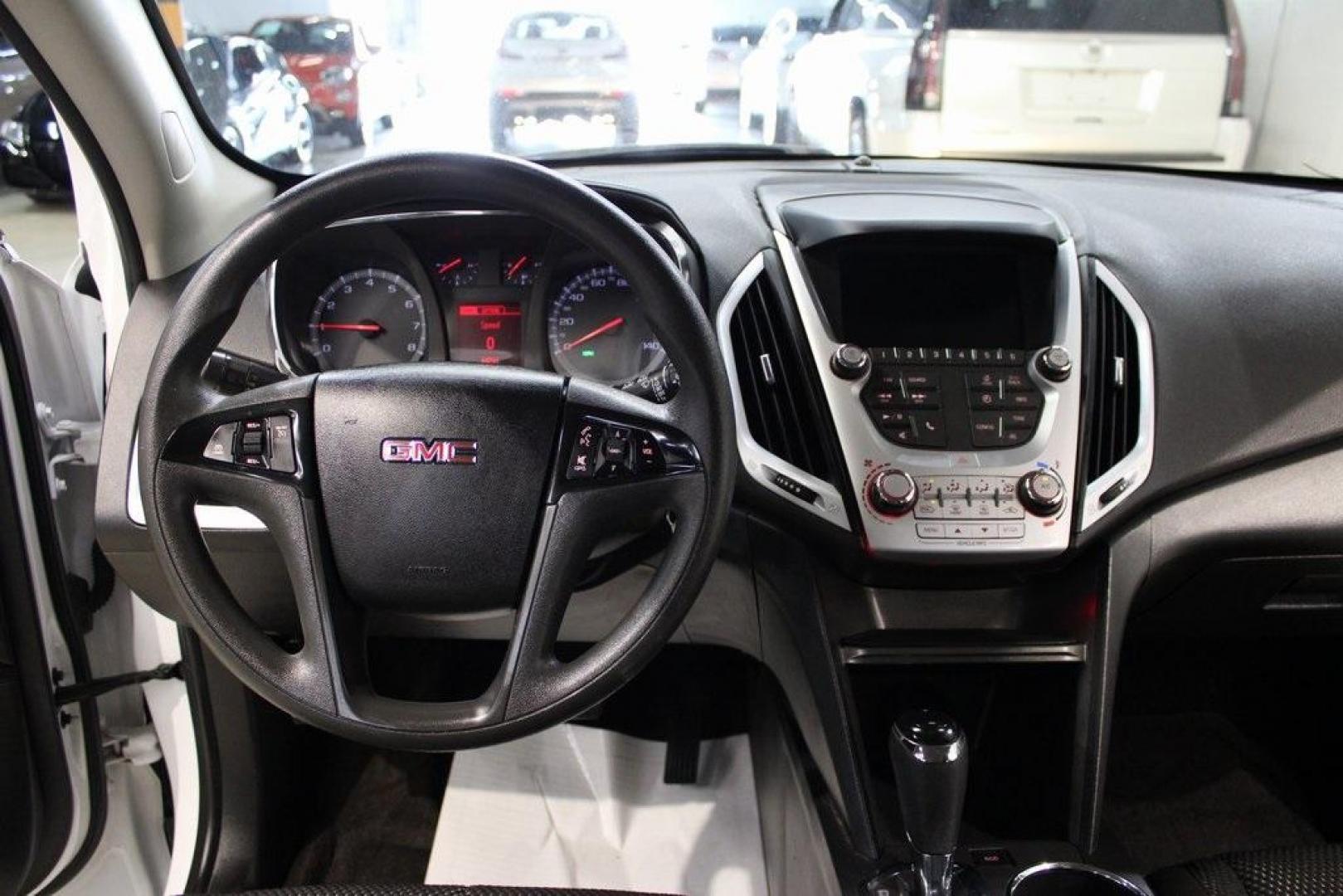 2016 White Frost Tricoat /Jet Black GMC Terrain SLE-1 (2GKALMEK7G6) with an 2.4L 4-Cylinder SIDI DOHC VVT engine, Automatic transmission, located at 15300 Midway Rd., Addison, TX, 75001, (972) 702-0011, 32.958321, -96.838074 - HOME OF THE NO HAGGLE PRICE - WHOLESALE PRICES TO THE PUBLIC!! Odometer is 24603 miles below market average!<br><br>White Frost Tricoat 2016 GMC Terrain SLE-1<br><br>22/32 City/Highway MPG<br><br>Awards:<br> * JD Power Initial Quality Study (IQS) * 2016 IIHS Top Safety Pick * 2016 IIHS Top Safe - Photo#16