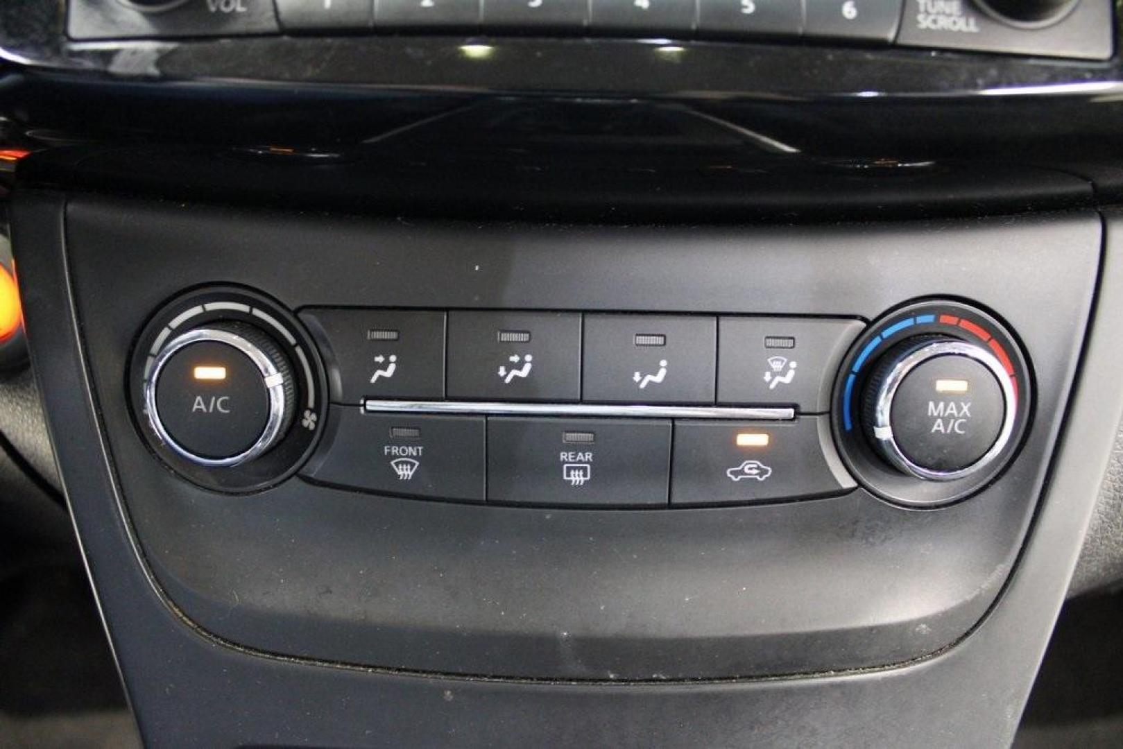 2017 Super Black /Charcoal Nissan Sentra SV (3N1AB7AP0HL) with an 1.8L 4-Cylinder DOHC 16V engine, CVT transmission, located at 15300 Midway Rd., Addison, TX, 75001, (972) 702-0011, 32.958321, -96.838074 - HOME OF THE NO HAGGLE PRICE - WHOLESALE PRICES TO THE PUBLIC!! Odometer is 13698 miles below market average!Super Black 2017 Nissan Sentra SVRecent Arrival! 29/37 City/Highway MPGAt Midway Auto Group, we strive to provide you with the best quality vehicles for the lowest possible price, and this 201 - Photo#19