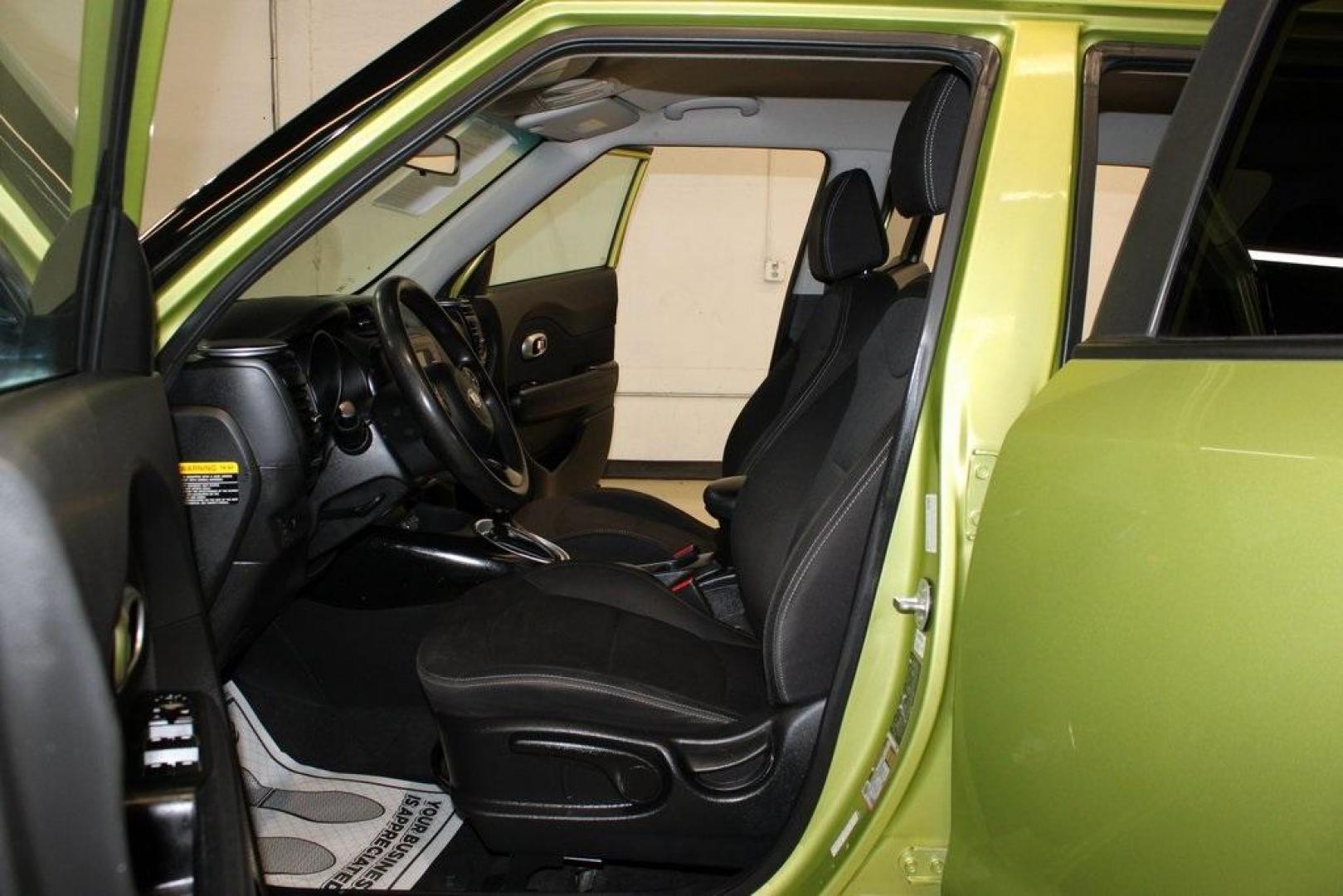 2019 Alien II /Black Kia Soul Base (KNDJN2A21K7) with an I4 engine, Automatic transmission, located at 15300 Midway Rd., Addison, TX, 75001, (972) 702-0011, 32.958321, -96.838074 - HOME OF THE NO HAGGLE PRICE - WHOLESALE PRICES TO THE PUBLIC!!<br><br>Alien II 2019 Kia Soul<br><br>26/31 City/Highway MPG<br><br>Awards:<br> * 2019 KBB.com 5-Year Cost to Own Awards * 2019 KBB.com 10 Coolest New Cars Under $20,000<br><br>At Midway Auto Group, we strive to provide you with the be - Photo#12