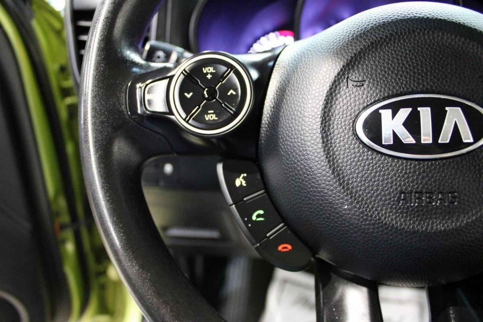 2019 Alien II /Black Kia Soul Base (KNDJN2A21K7) with an I4 engine, Automatic transmission, located at 15300 Midway Rd., Addison, TX, 75001, (972) 702-0011, 32.958321, -96.838074 - HOME OF THE NO HAGGLE PRICE - WHOLESALE PRICES TO THE PUBLIC!!<br><br>Alien II 2019 Kia Soul<br><br>26/31 City/Highway MPG<br><br>Awards:<br> * 2019 KBB.com 5-Year Cost to Own Awards * 2019 KBB.com 10 Coolest New Cars Under $20,000<br><br>At Midway Auto Group, we strive to provide you with the be - Photo#23