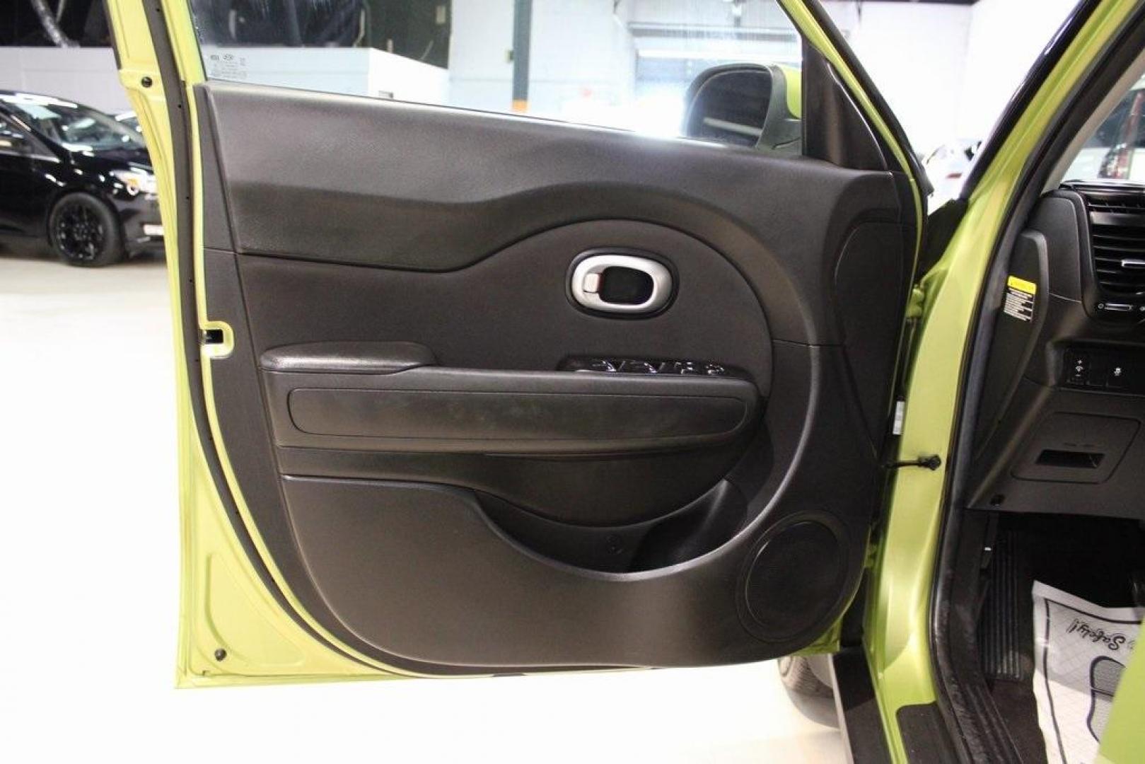 2019 Alien II /Black Kia Soul Base (KNDJN2A21K7) with an I4 engine, Automatic transmission, located at 15300 Midway Rd., Addison, TX, 75001, (972) 702-0011, 32.958321, -96.838074 - HOME OF THE NO HAGGLE PRICE - WHOLESALE PRICES TO THE PUBLIC!!<br><br>Alien II 2019 Kia Soul<br><br>26/31 City/Highway MPG<br><br>Awards:<br> * 2019 KBB.com 5-Year Cost to Own Awards * 2019 KBB.com 10 Coolest New Cars Under $20,000<br><br>At Midway Auto Group, we strive to provide you with the be - Photo#24