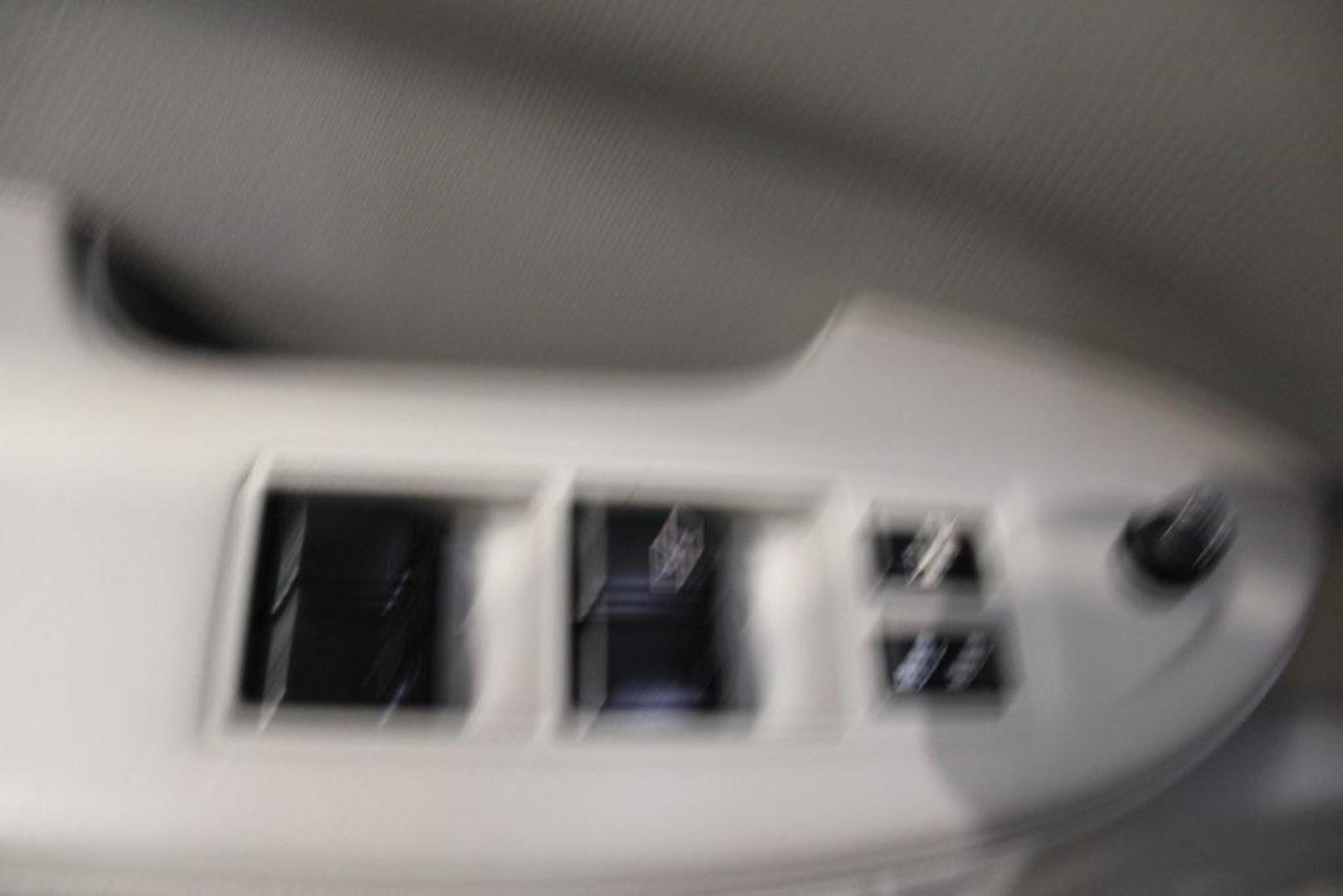 2015 Brilliant Silver /Gray Nissan Quest 3.5 S (JN8AE2KP2F9) with an 3.5L 6-Cylinder DOHC engine, CVT transmission, located at 15300 Midway Rd., Addison, TX, 75001, (972) 702-0011, 32.958321, -96.838074 - HOME OF THE NO HAGGLE PRICE - WHOLESALE PRICES TO THE PUBLIC!!<br><br>Brilliant Silver 2015 Nissan Quest 3.5 S<br><br>Recent Arrival! 20/27 City/Highway MPG<br><br><br>At Midway Auto Group, we strive to provide you with the best quality vehicles for the lowest possible price, and this 2015 Nissan Qu - Photo#23