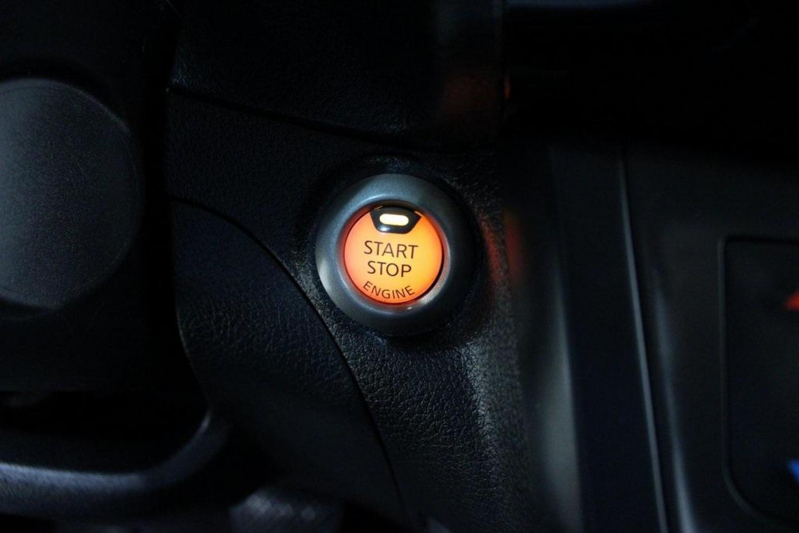 2019 Gun Metallic /Charcoal Nissan Sentra SV (3N1AB7AP8KY) with an 1.8L 4-Cylinder DOHC 16V engine, CVT transmission, located at 15300 Midway Rd., Addison, TX, 75001, (972) 702-0011, 32.958321, -96.838074 - HOME OF THE NO HAGGLE PRICE - WHOLESALE PRICES TO THE PUBLIC!!<br><br>Gun Metallic 2019 Nissan Sentra SV<br><br>Recent Arrival! 29/37 City/Highway MPG<br><br><br>At Midway Auto Group, we strive to provide you with the best quality vehicles for the lowest possible price, and this 2019 Nissan Sentra i - Photo#20