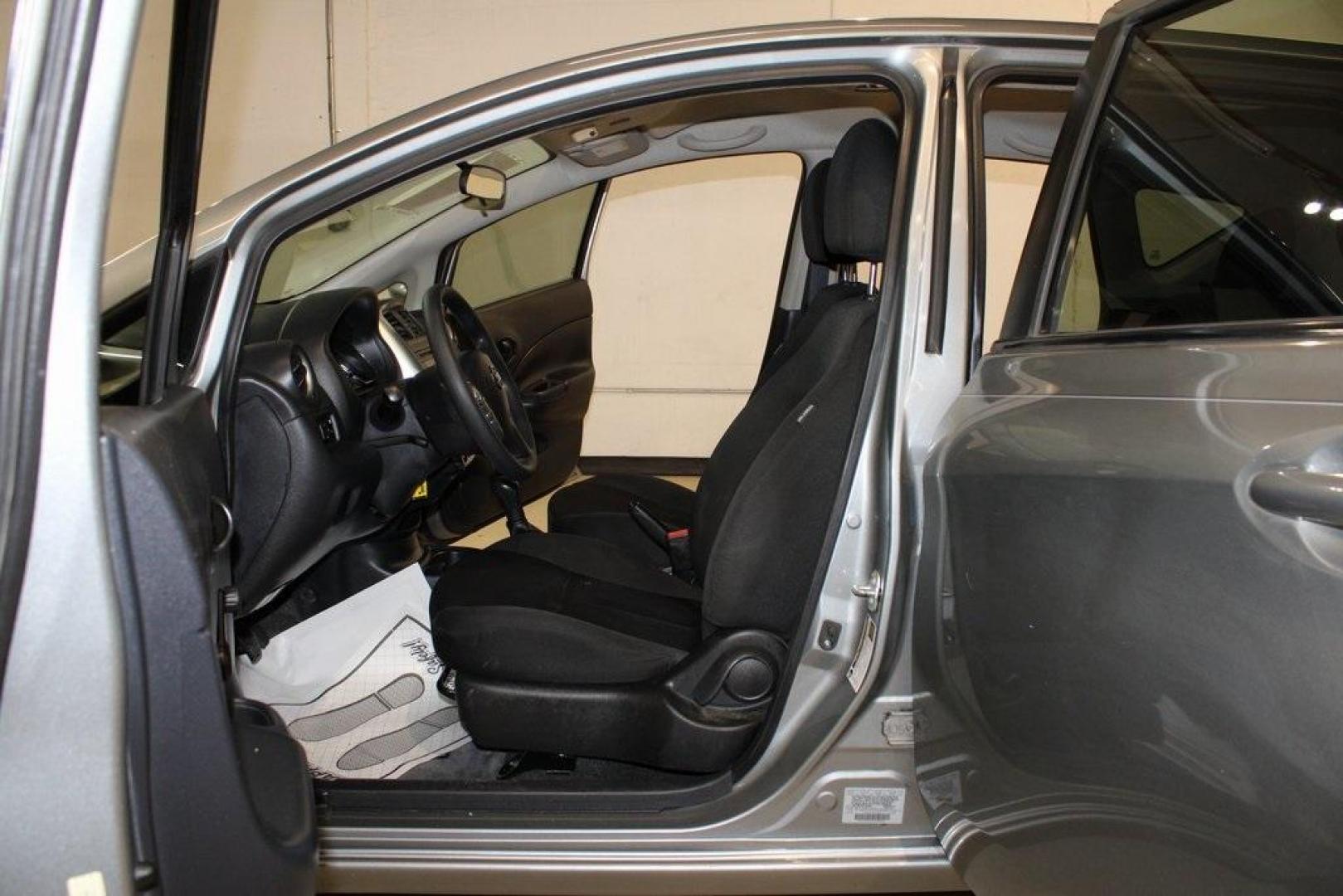 2015 Magnetic Gray Metallic /Charcoal Nissan Versa Note S (3N1CE2CP4FL) with an 1.6L 4-Cylinder DOHC 16V engine, Manual transmission, located at 15300 Midway Rd., Addison, TX, 75001, (972) 702-0011, 32.958321, -96.838074 - HOME OF THE NO HAGGLE PRICE - WHOLESALE PRICES TO THE PUBLIC!! Priced below KBB Fair Purchase Price!<br><br>Magnetic Gray Metallic 2015 Nissan Versa Note S<br><br>27/36 City/Highway MPG<br><br><br>At Midway Auto Group, we strive to provide you with the best quality vehicles for the lowest possible p - Photo#13