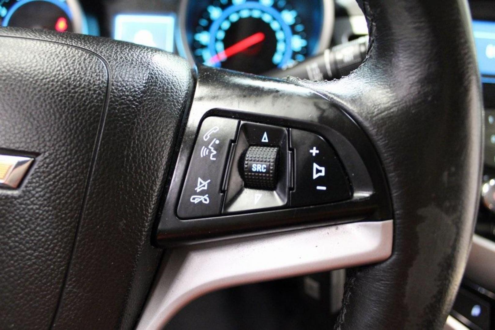 2014 Rainforest Green Metallic /Jet Black Chevrolet Cruze 1LT (1G1PC5SB3E7) with an ECOTEC 1.4L I4 SMPI DOHC Turbocharged VVT engine, Automatic transmission, located at 15300 Midway Rd., Addison, TX, 75001, (972) 702-0011, 32.958321, -96.838074 - Photo#15