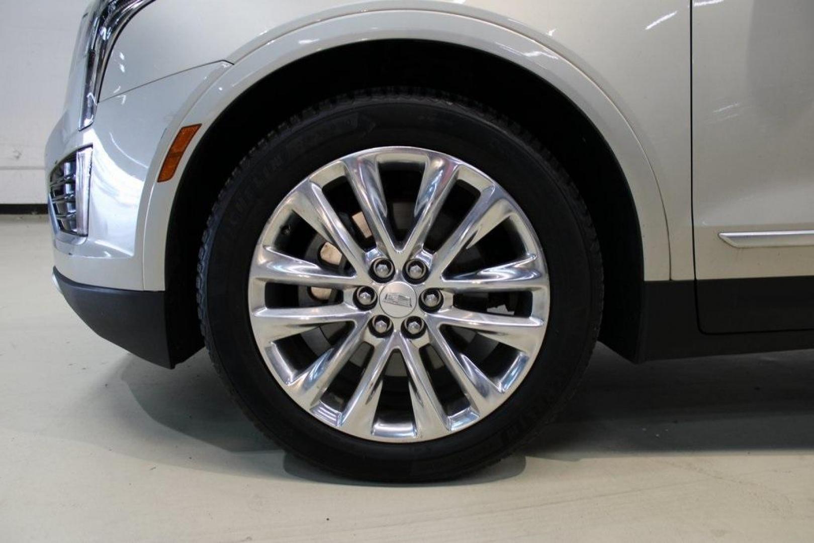 2017 Silver Coast Metallic /Maple Sugar Cadillac XT5 Platinum (1GYKNFRS7HZ) with an 3.6L V6 DI VVT engine, Automatic transmission, located at 15300 Midway Rd., Addison, TX, 75001, (972) 702-0011, 32.958321, -96.838074 - Photo#8