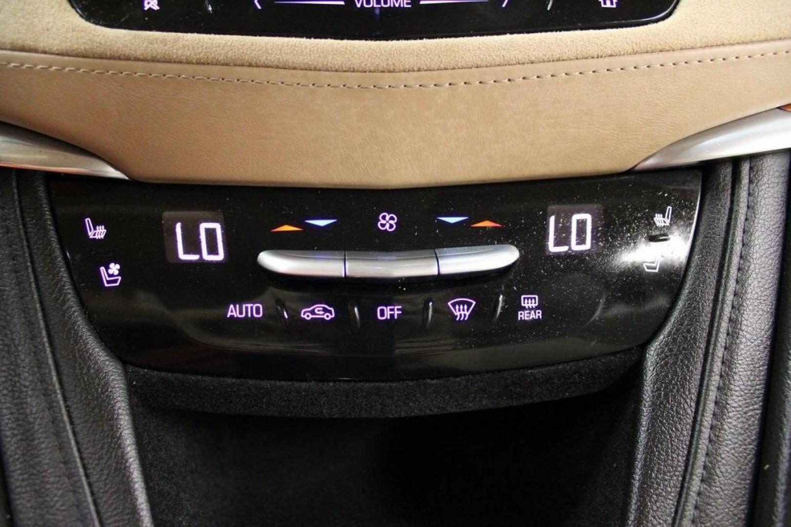 2017 Silver Coast Metallic /Maple Sugar Cadillac XT5 Platinum (1GYKNFRS7HZ) with an 3.6L V6 DI VVT engine, Automatic transmission, located at 15300 Midway Rd., Addison, TX, 75001, (972) 702-0011, 32.958321, -96.838074 - Photo#22