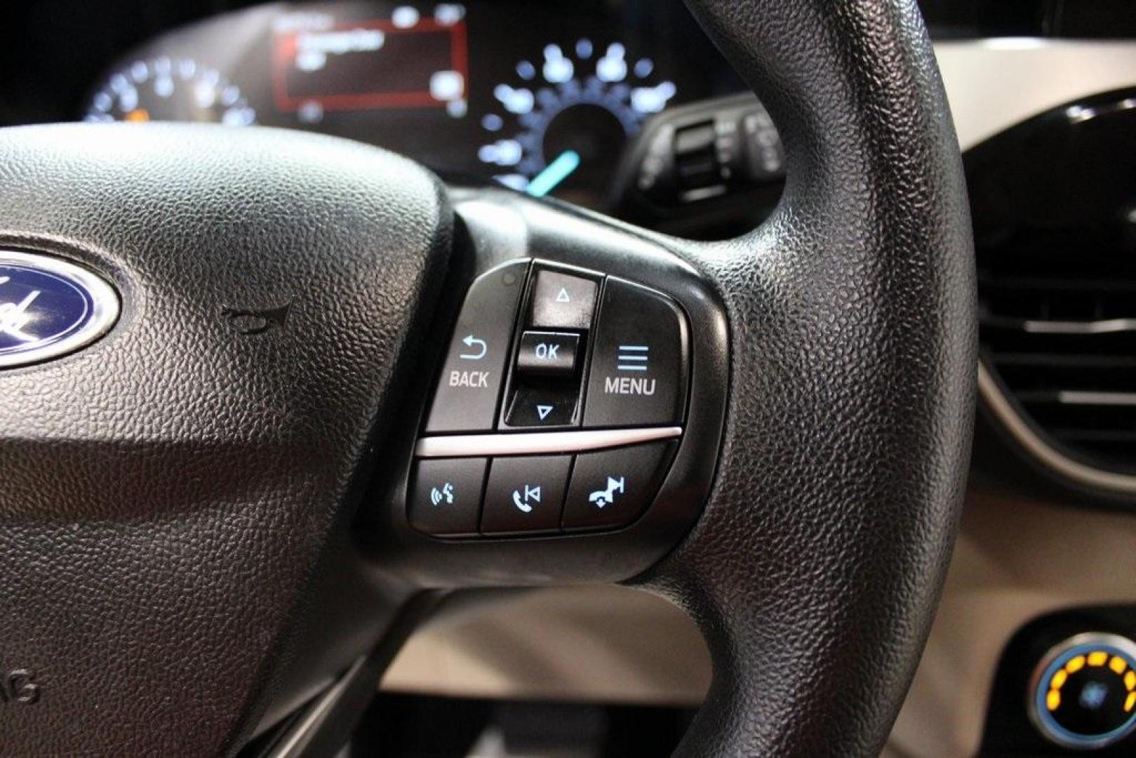 2020 Black /Sandstone Ford Escape SE (1FMCU0G61LU) with an 1.5L EcoBoost engine, Automatic transmission, located at 15300 Midway Rd., Addison, TX, 75001, (972) 702-0011, 32.958321, -96.838074 - Photo#23