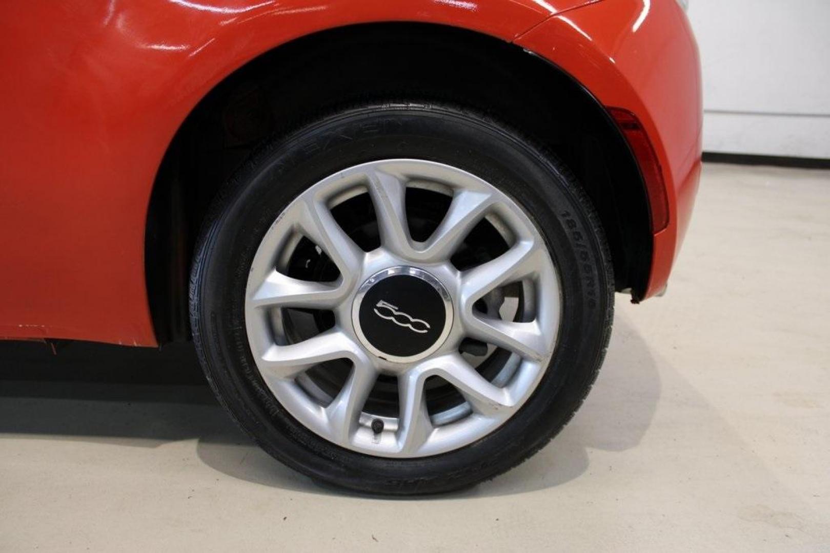 2017 Spitfire Orange /Avorio (Ivory) Fiat 500 Pop (3C3CFFKR4HT) with an 1.4L I4 16V MultiAir engine, Automatic transmission, located at 15300 Midway Rd., Addison, TX, 75001, (972) 702-0011, 32.958321, -96.838074 - Photo#9