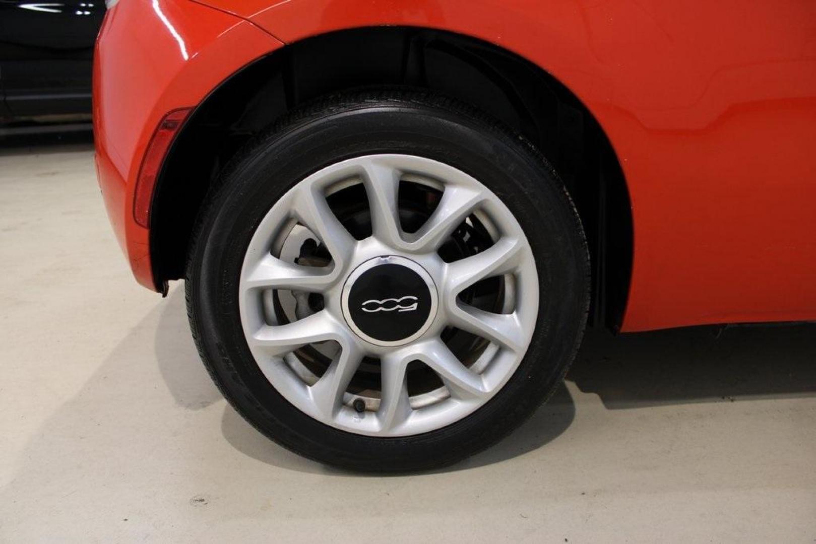 2017 Spitfire Orange /Avorio (Ivory) Fiat 500 Pop (3C3CFFKR4HT) with an 1.4L I4 16V MultiAir engine, Automatic transmission, located at 15300 Midway Rd., Addison, TX, 75001, (972) 702-0011, 32.958321, -96.838074 - Photo#10