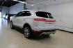 2016 White Platinum Clearcoat Metallic /White Sands/Espresso Lincoln MKC Reserve (5LMCJ3C98GU) with an EcoBoost 2.0L I4 GTDi DOHC Turbocharged VCT engine, Automatic transmission, located at 15300 Midway Rd., Addison, TX, 75001, (972) 702-0011, 32.958321, -96.838074 - Photo#3