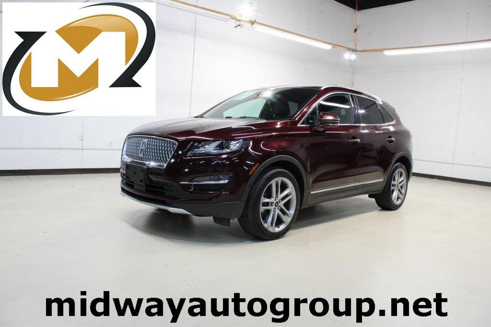2019 Burgundy /Ebony Lincoln MKC Reserve (5LMCJ3D9XKU) with an 2.0L I4 engine, Automatic transmission, located at 15300 Midway Rd., Addison, TX, 75001, (972) 702-0011, 32.958321, -96.838074 - Photo#0