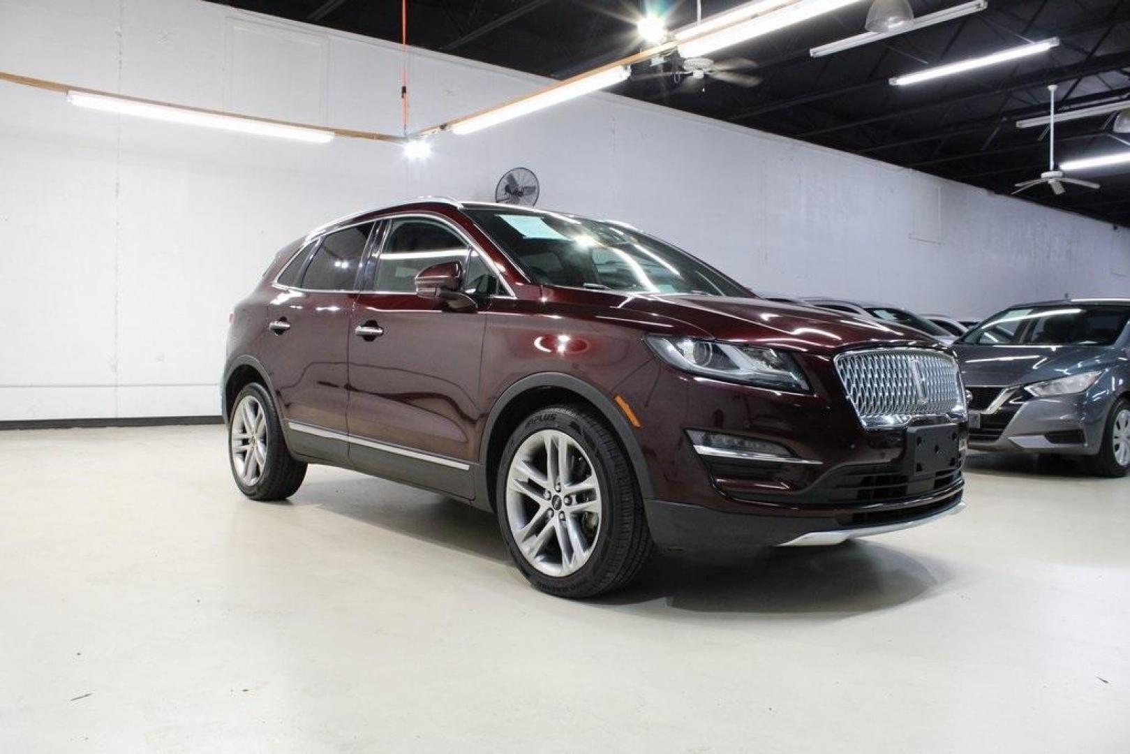 2019 Burgundy /Ebony Lincoln MKC Reserve (5LMCJ3D9XKU) with an 2.0L I4 engine, Automatic transmission, located at 15300 Midway Rd., Addison, TX, 75001, (972) 702-0011, 32.958321, -96.838074 - Photo#1