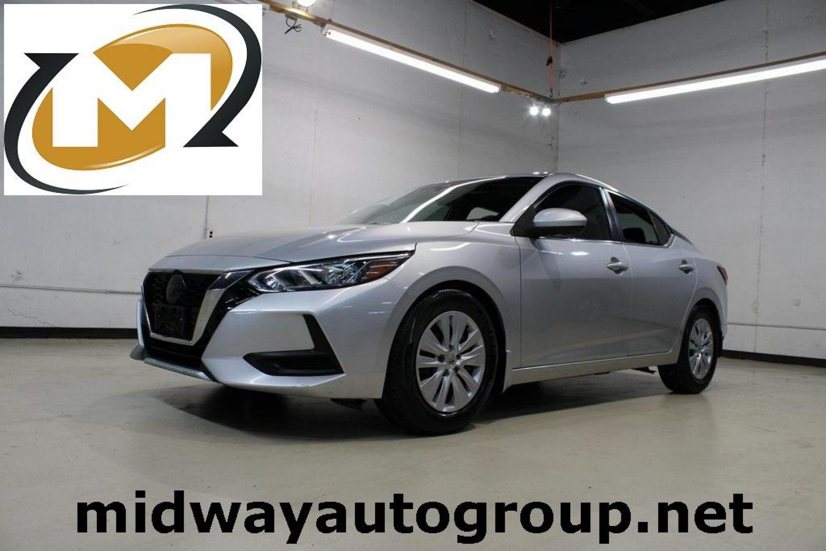 2021 Brilliant Silver Metallic /Charcoal Nissan Sentra S (3N1AB8BV6MY) with an 2.0L DOHC engine, CVT transmission, located at 15300 Midway Rd., Addison, TX, 75001, (972) 702-0011, 32.958321, -96.838074 - Photo#0
