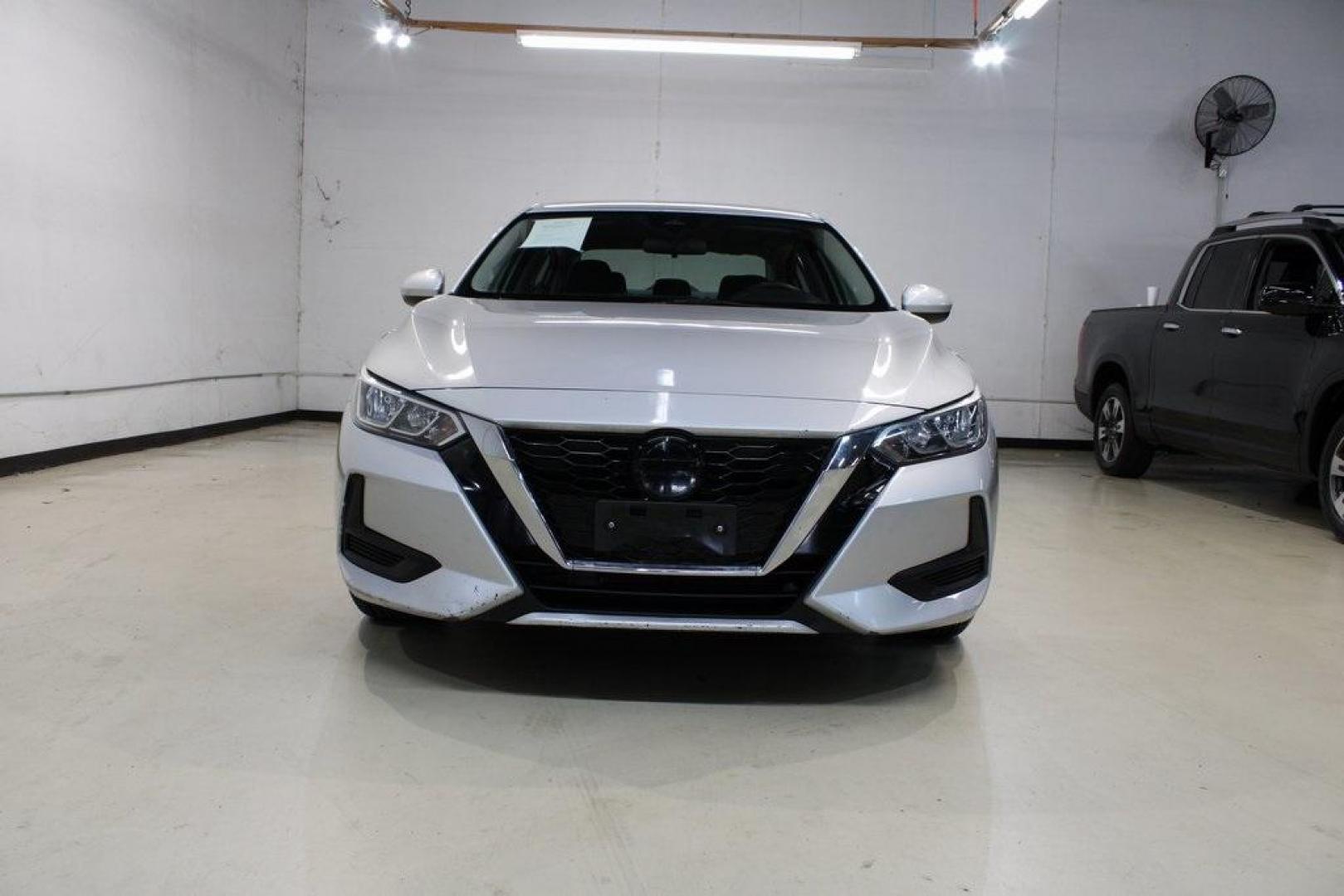 2021 Brilliant Silver Metallic /Charcoal Nissan Sentra S (3N1AB8BV6MY) with an 2.0L DOHC engine, CVT transmission, located at 15300 Midway Rd., Addison, TX, 75001, (972) 702-0011, 32.958321, -96.838074 - Photo#5