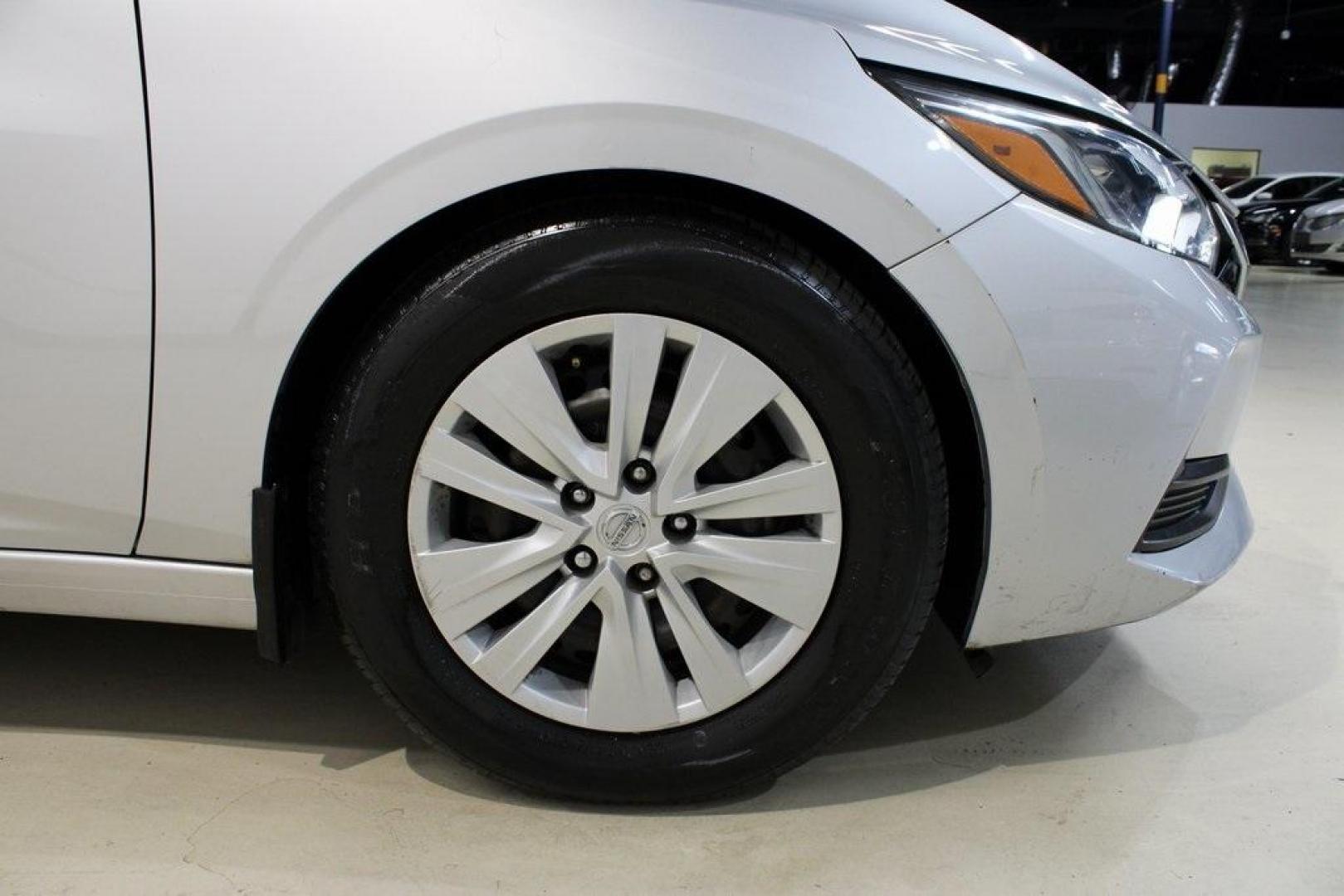 2021 Brilliant Silver Metallic /Charcoal Nissan Sentra S (3N1AB8BV6MY) with an 2.0L DOHC engine, CVT transmission, located at 15300 Midway Rd., Addison, TX, 75001, (972) 702-0011, 32.958321, -96.838074 - Photo#11