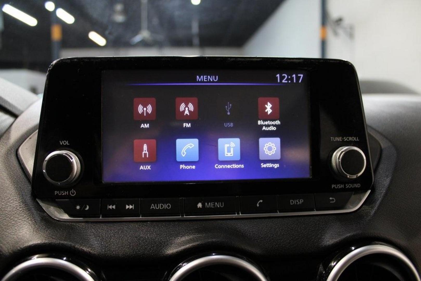 2021 Brilliant Silver Metallic /Charcoal Nissan Sentra S (3N1AB8BV6MY) with an 2.0L DOHC engine, CVT transmission, located at 15300 Midway Rd., Addison, TX, 75001, (972) 702-0011, 32.958321, -96.838074 - Photo#17