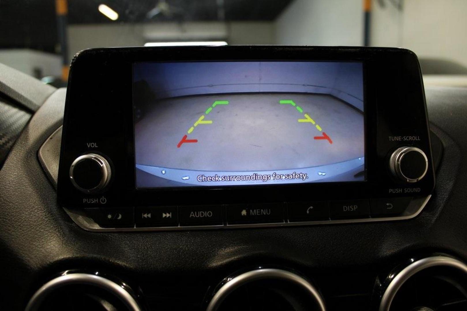 2021 Brilliant Silver Metallic /Charcoal Nissan Sentra S (3N1AB8BV6MY) with an 2.0L DOHC engine, CVT transmission, located at 15300 Midway Rd., Addison, TX, 75001, (972) 702-0011, 32.958321, -96.838074 - Photo#18