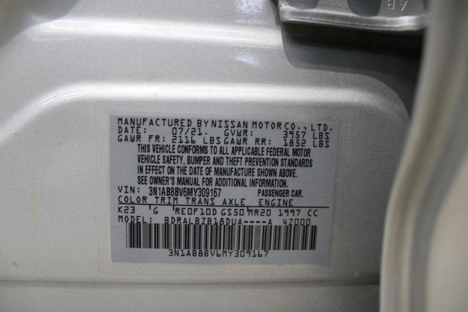 2021 Brilliant Silver Metallic /Charcoal Nissan Sentra S (3N1AB8BV6MY) with an 2.0L DOHC engine, CVT transmission, located at 15300 Midway Rd., Addison, TX, 75001, (972) 702-0011, 32.958321, -96.838074 - Photo#26
