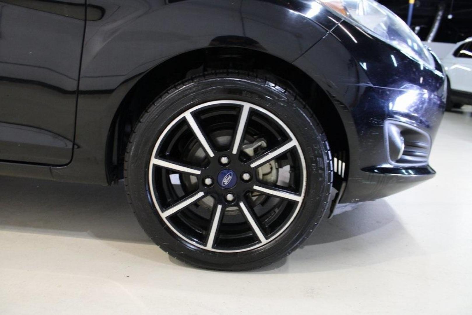 2018 Shadow Black /Charcoal Black Ford Fiesta SE (3FADP4EJ0JM) with an 1.6L I4 Ti-VCT engine, Automatic transmission, located at 15300 Midway Rd., Addison, TX, 75001, (972) 702-0011, 32.958321, -96.838074 - Photo#10