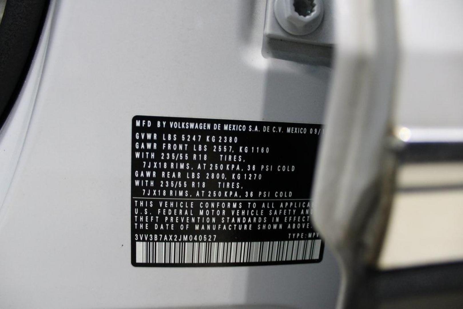 2018 Silk Blue Metallic /Titan Black Volkswagen Tiguan 2.0T SEL (3VV3B7AX2JM) with an 2.0L TSI DOHC engine, Automatic transmission, located at 15300 Midway Rd., Addison, TX, 75001, (972) 702-0011, 32.958321, -96.838074 - Photo#26