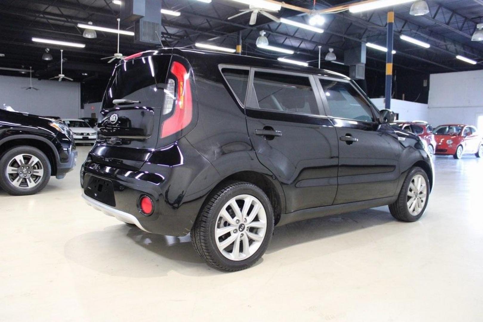 2018 Shadow Black /Black Kia Soul Plus (KNDJP3A51J7) with an I4 engine, Automatic transmission, located at 15300 Midway Rd., Addison, TX, 75001, (972) 702-0011, 32.958321, -96.838074 - Photo#2