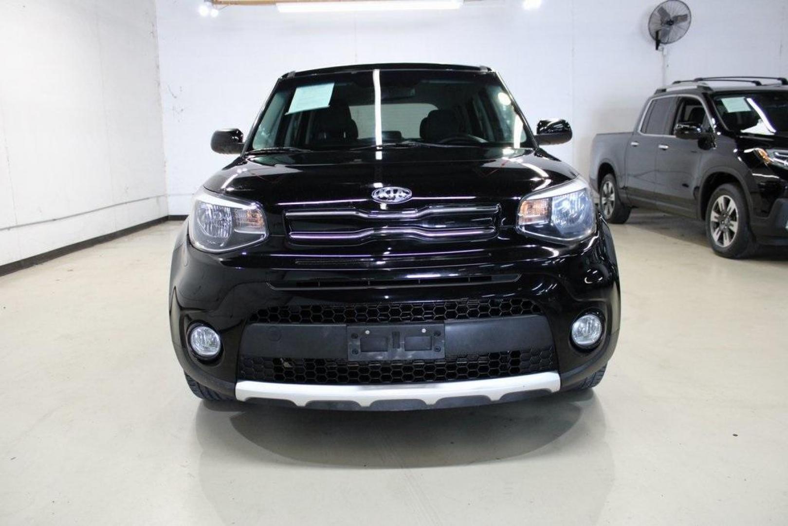 2018 Shadow Black /Black Kia Soul Plus (KNDJP3A51J7) with an I4 engine, Automatic transmission, located at 15300 Midway Rd., Addison, TX, 75001, (972) 702-0011, 32.958321, -96.838074 - Photo#5