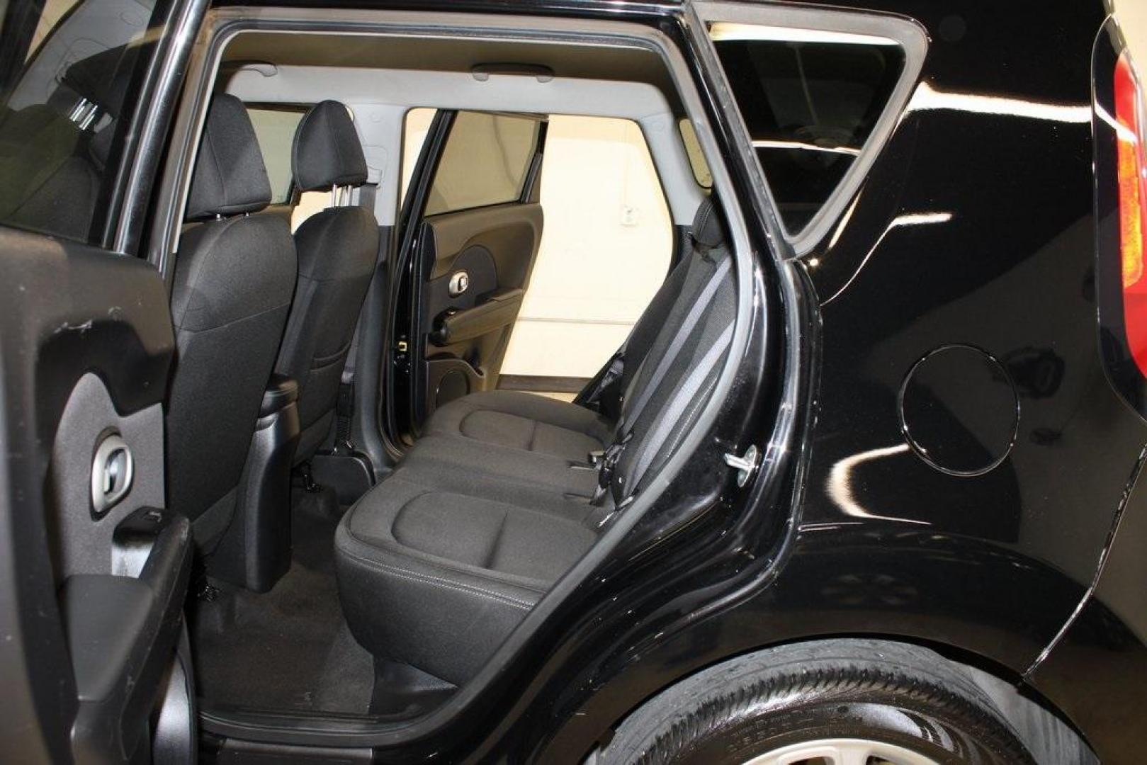2018 Shadow Black /Black Kia Soul Plus (KNDJP3A51J7) with an I4 engine, Automatic transmission, located at 15300 Midway Rd., Addison, TX, 75001, (972) 702-0011, 32.958321, -96.838074 - Photo#15